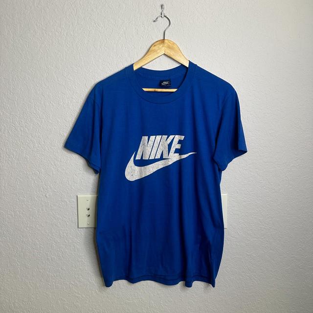 Vintage Nike Tee Shirt 1984-1987 Size Medium Made in USA