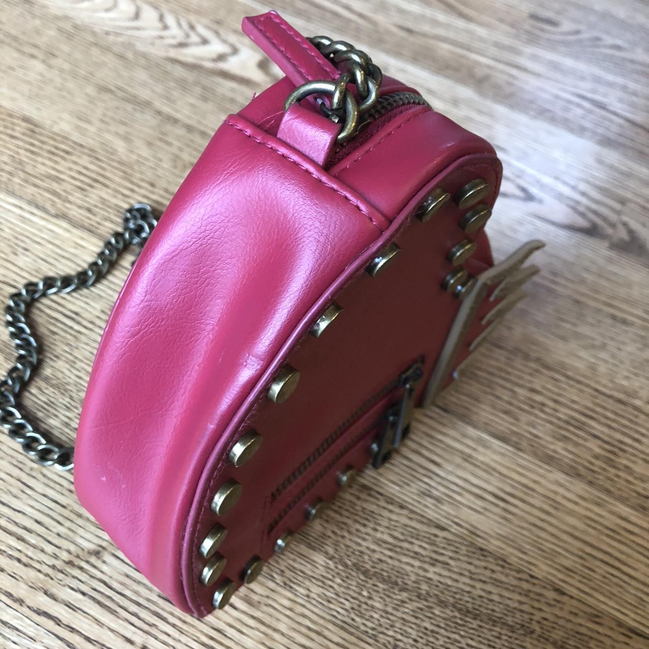 Evie's purse from discount descendants