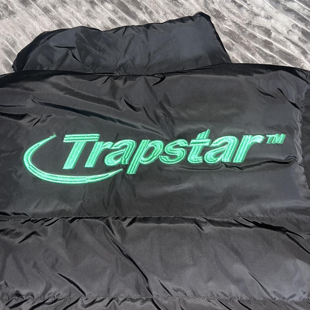 Trapstar black and green puffer coat Size L could... Depop