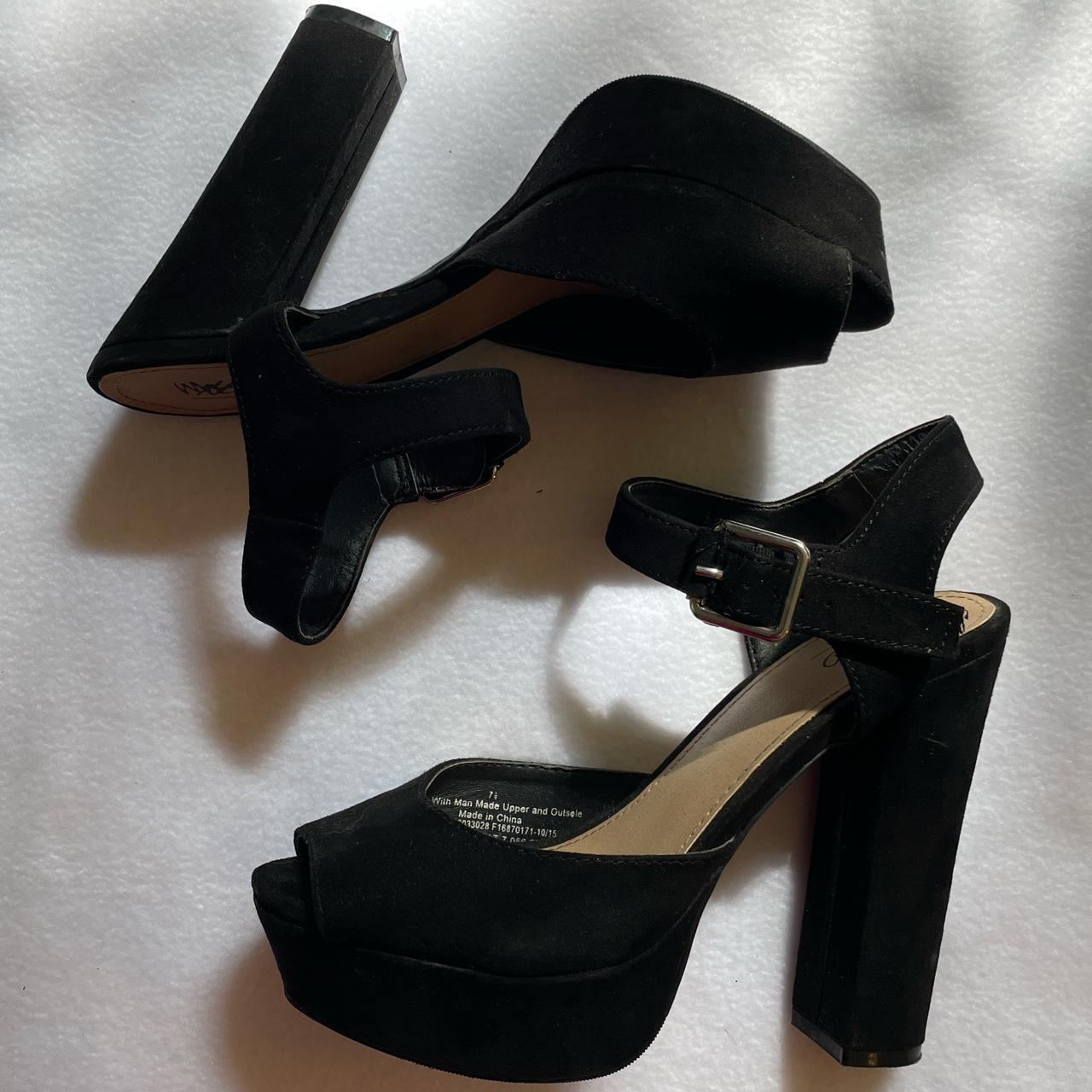 🖤 BLAK PLATFORM HEELS 🖤 #blackheel Depop
