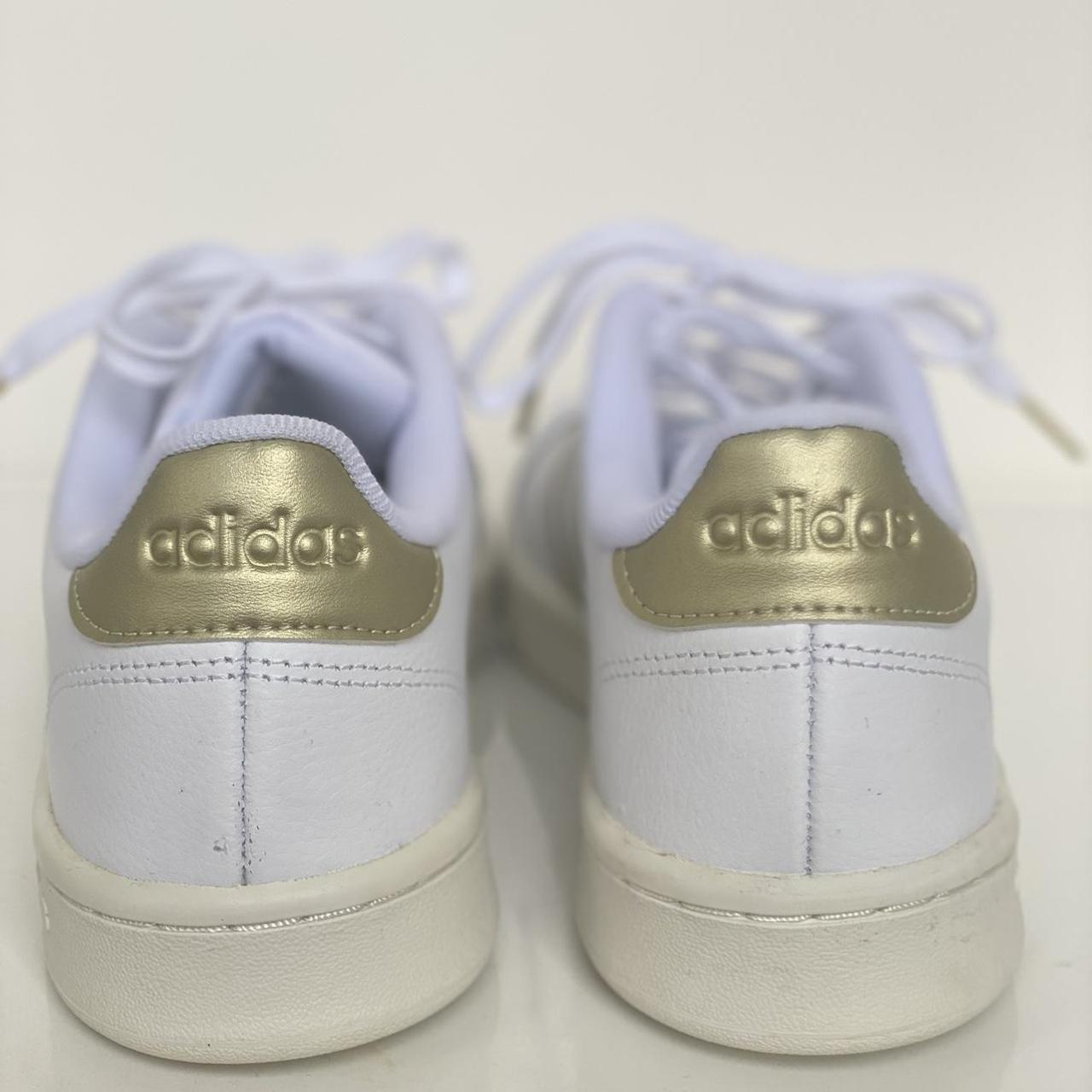 Adidas Women's White and Gold Trainers (4)