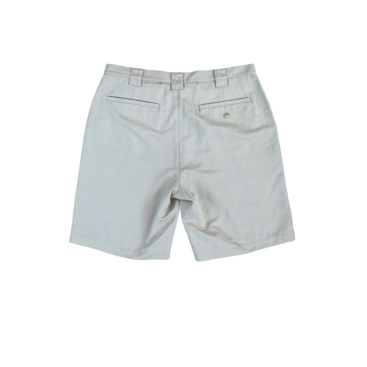 tan nike shorts