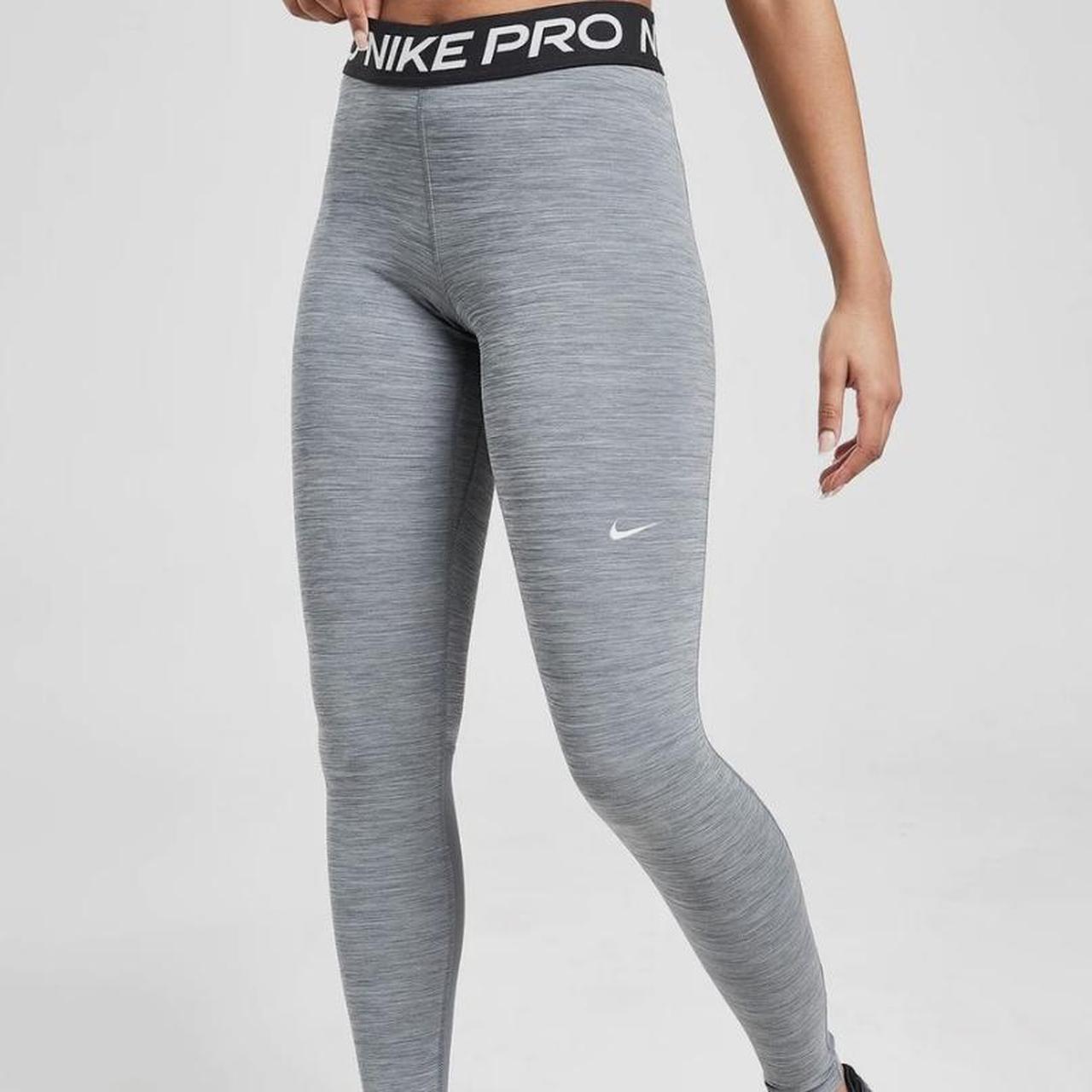 Woman's grey Nike pro leggings Worn once Depop