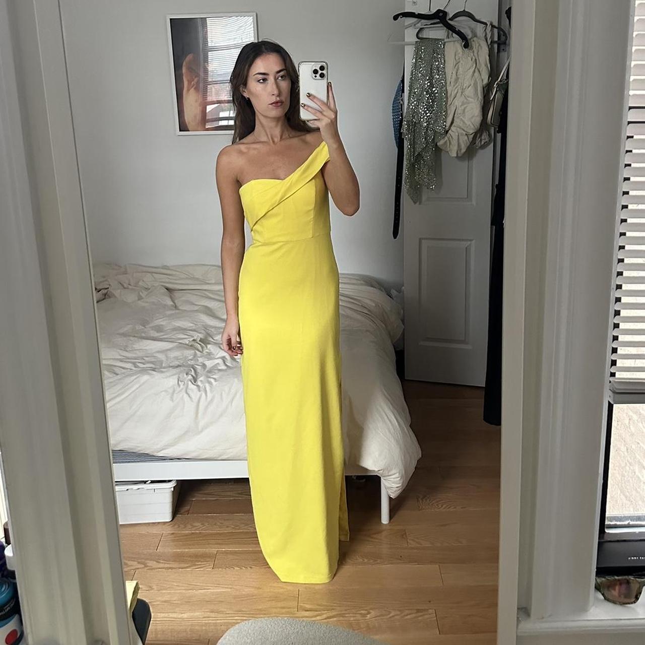 Yellow floor length gown Asymmetrical shoulder