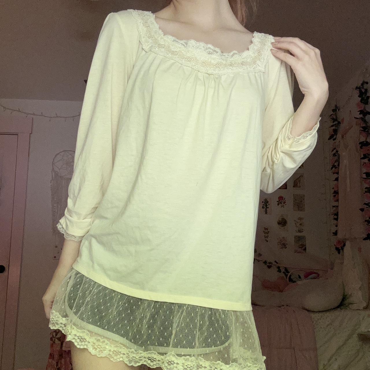 Axe femme cottage core fairy core larme jfashion... Depop