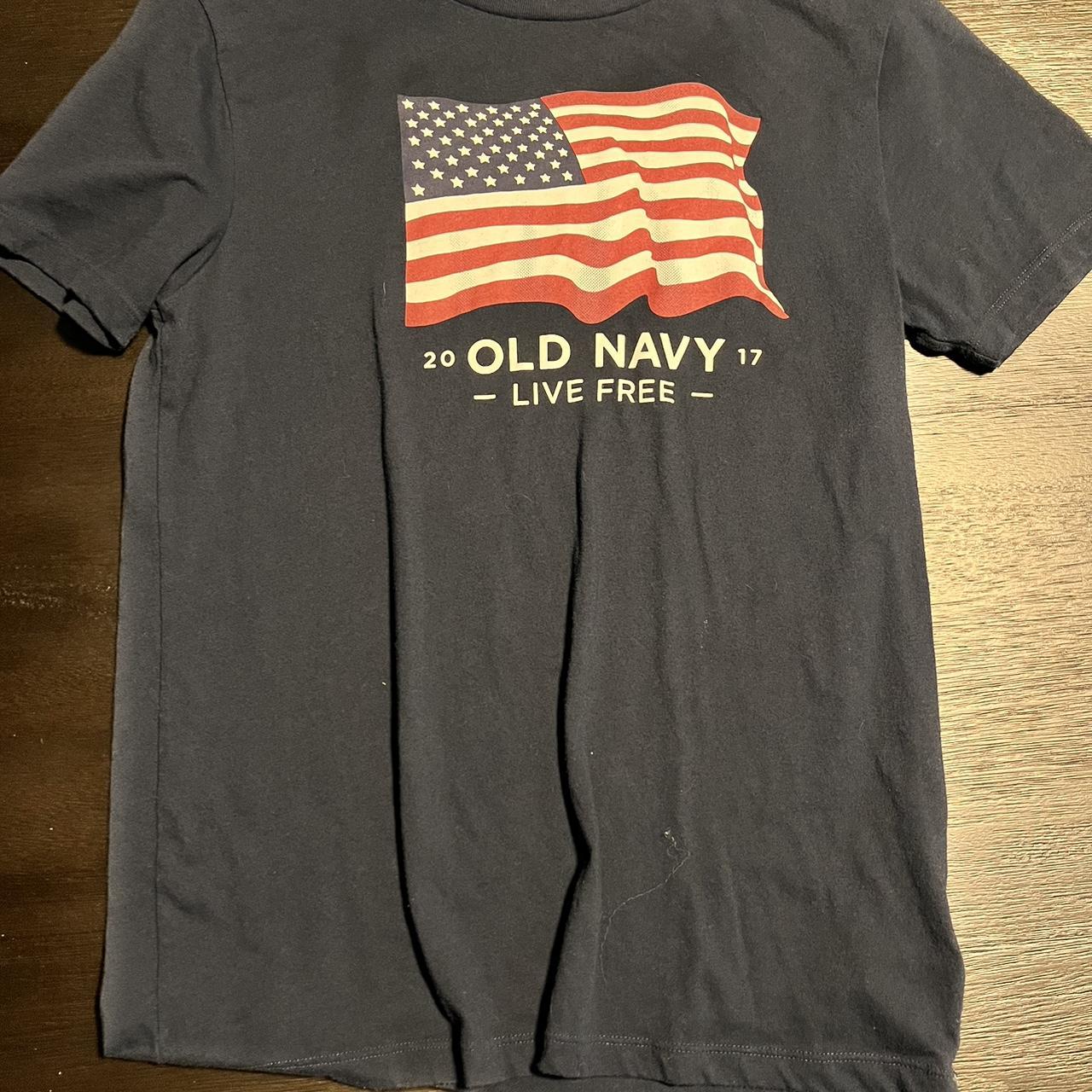 Vintage Old Navy 2000 American Flag Tee Size S Pit - Depop