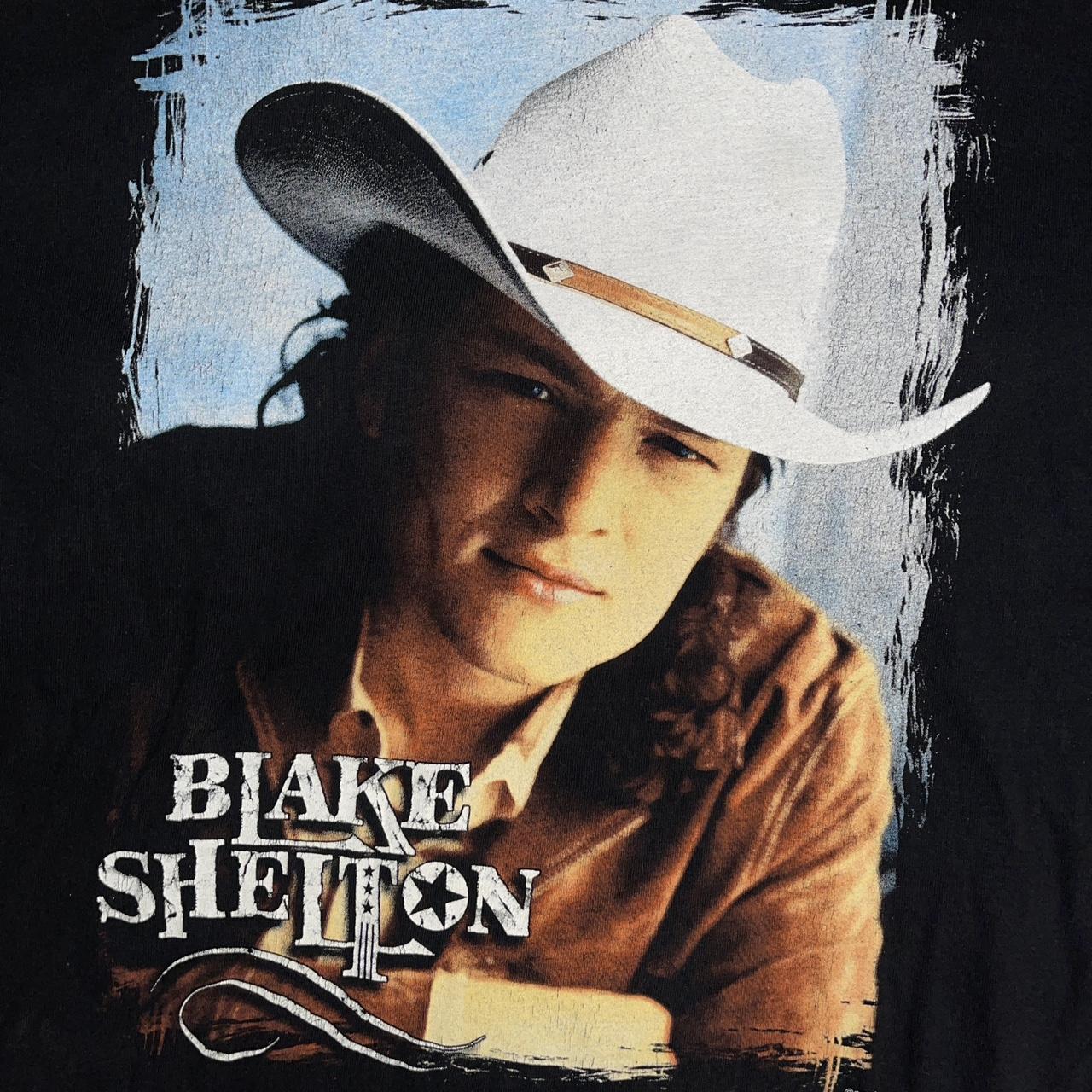 Vintage 2001 Blake Shelton Portrait Tshirt Size:... - Depop