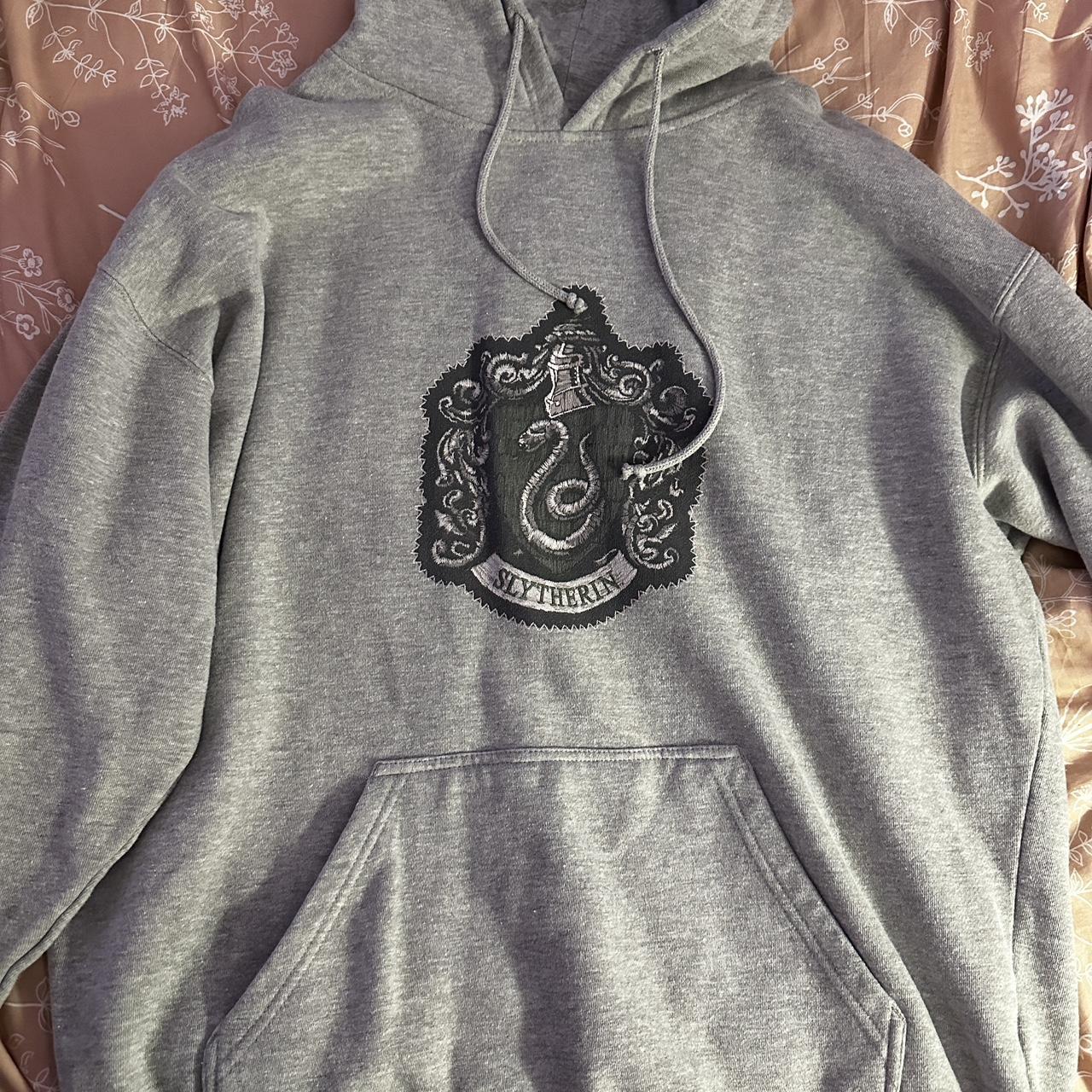 Hot topic slytherin discount hoodie