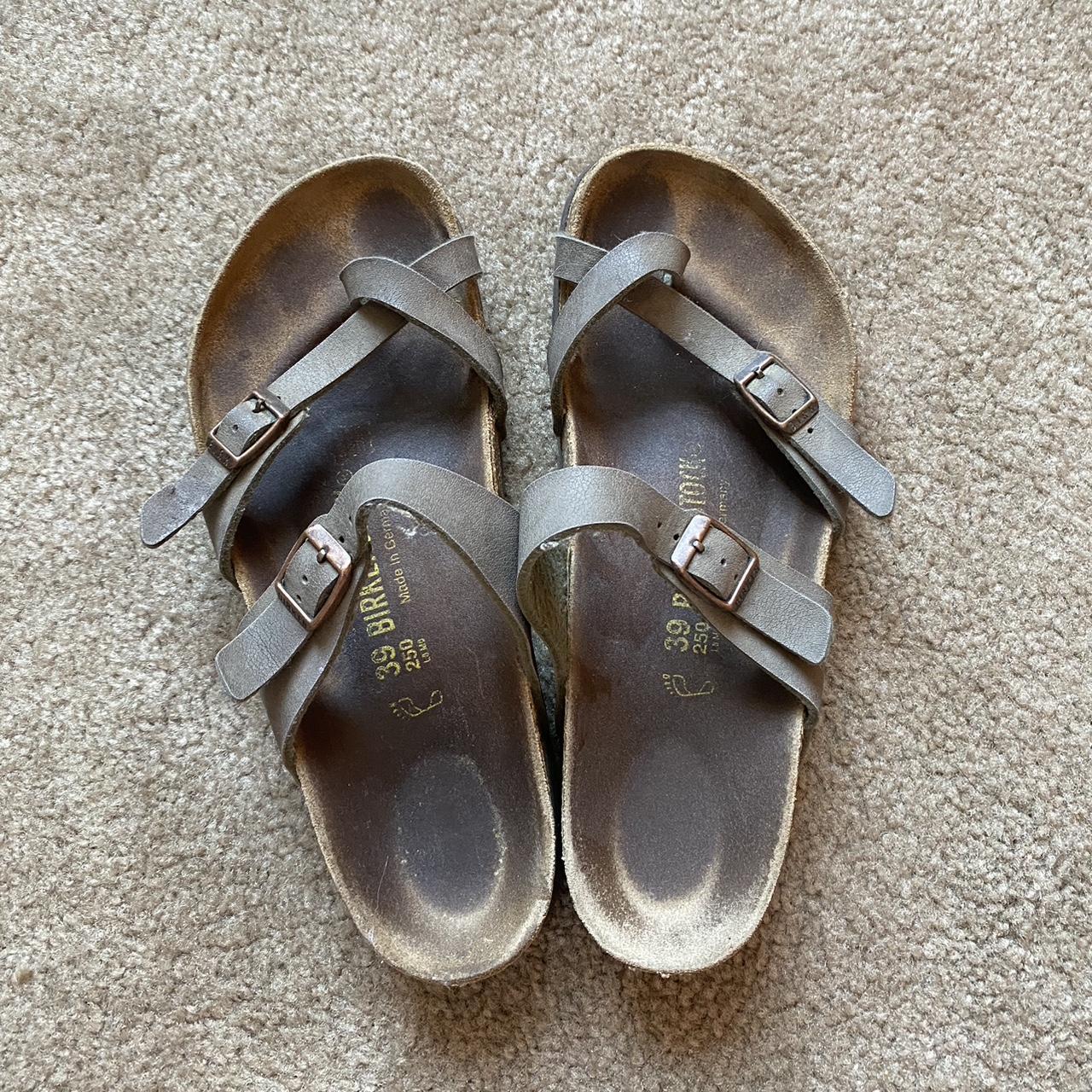 birkenstocks back strap