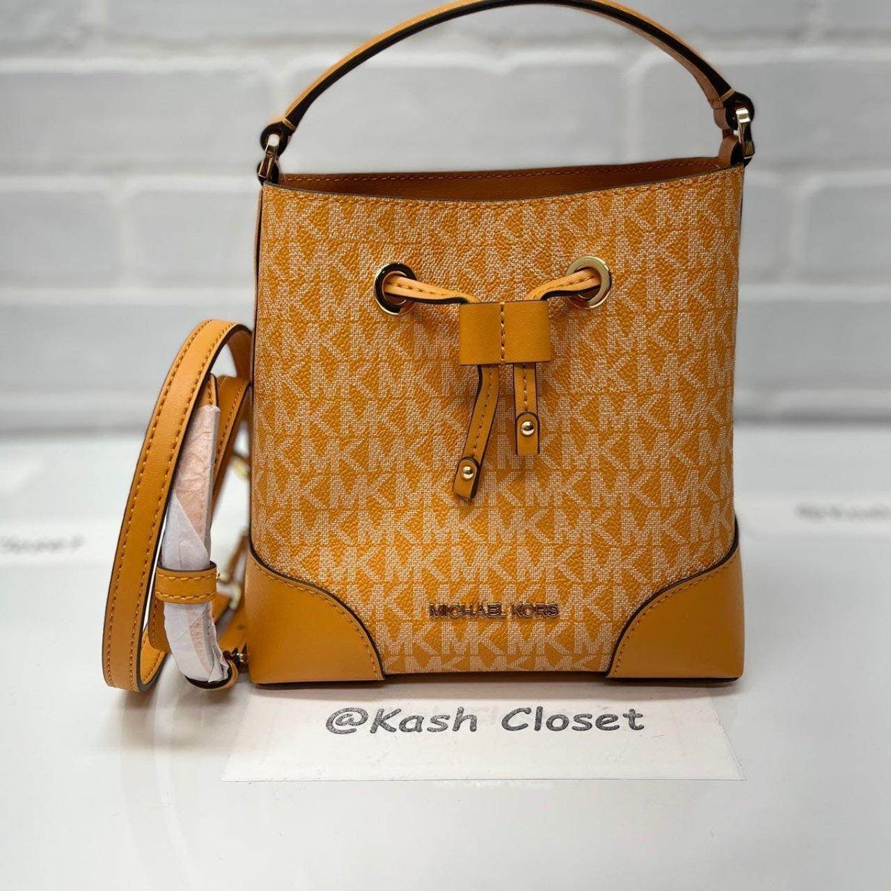 Michael kors deals yellow bucket bag