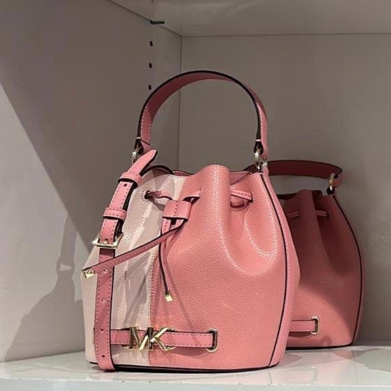 Michael kors discount pink bucket bag