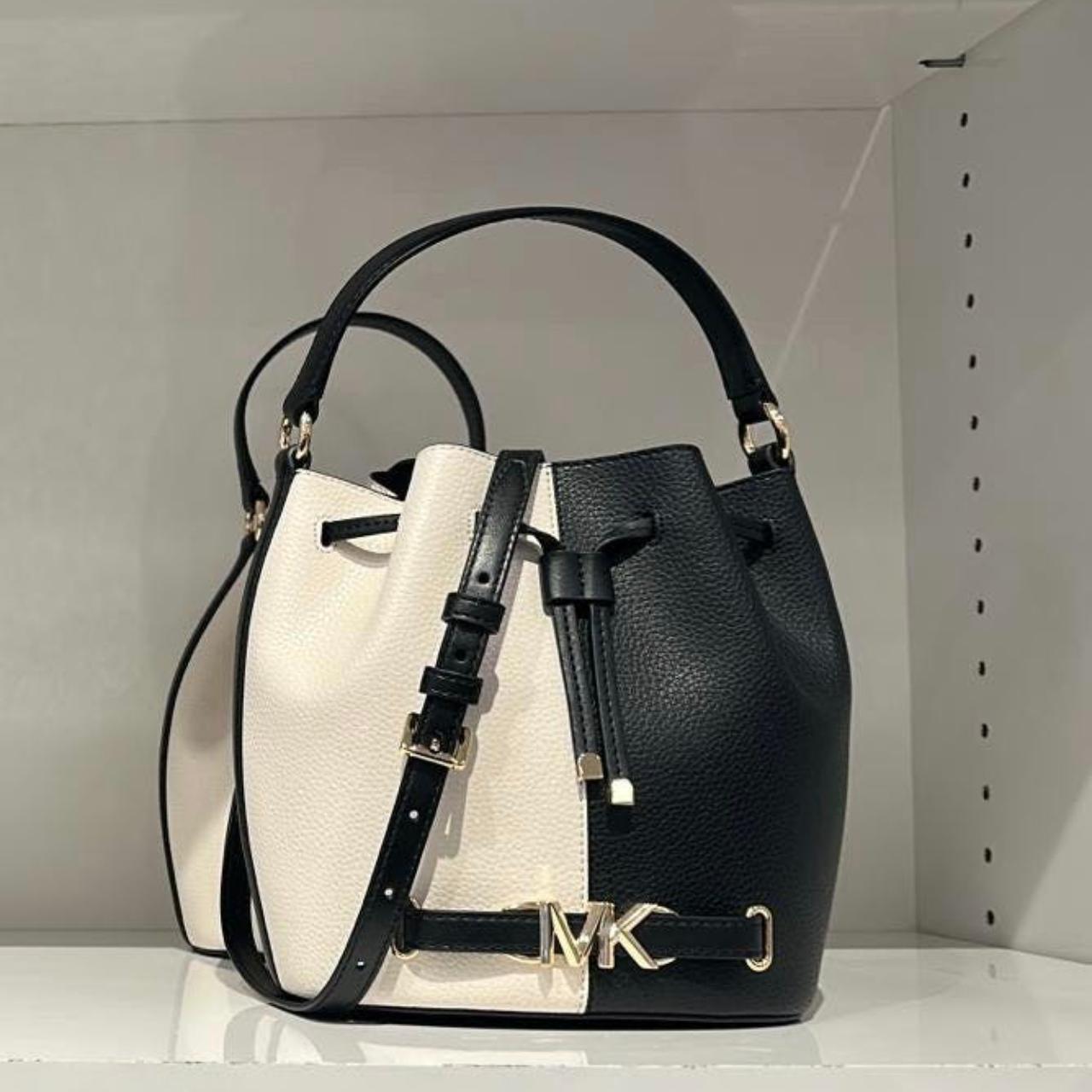 Michael kors eden medium bucket online bag