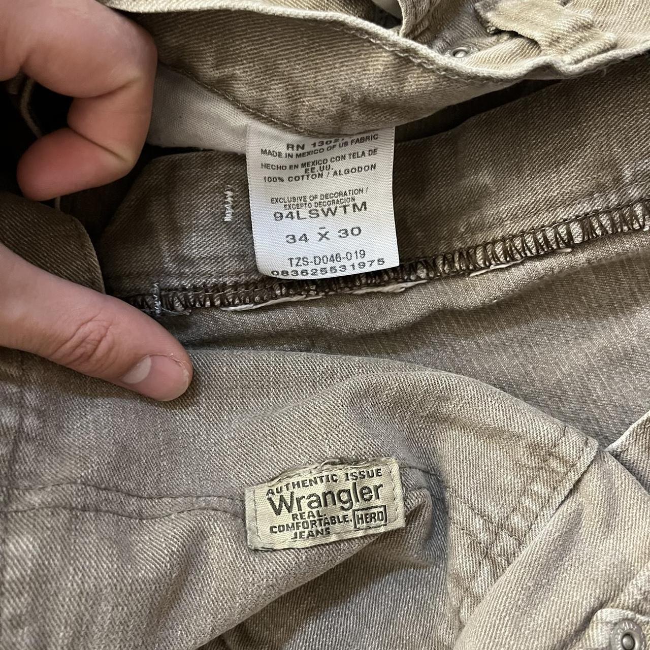 wrangler real comfortable jeans