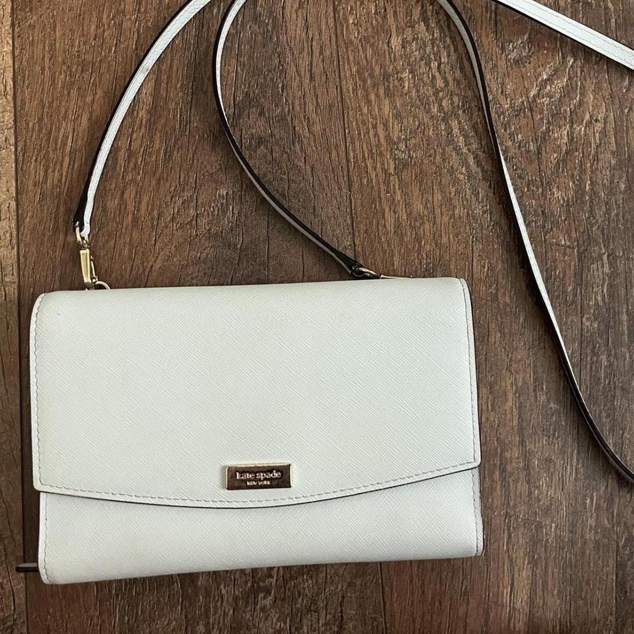 Kate Spade purse with serial number D411 | Proxibid
