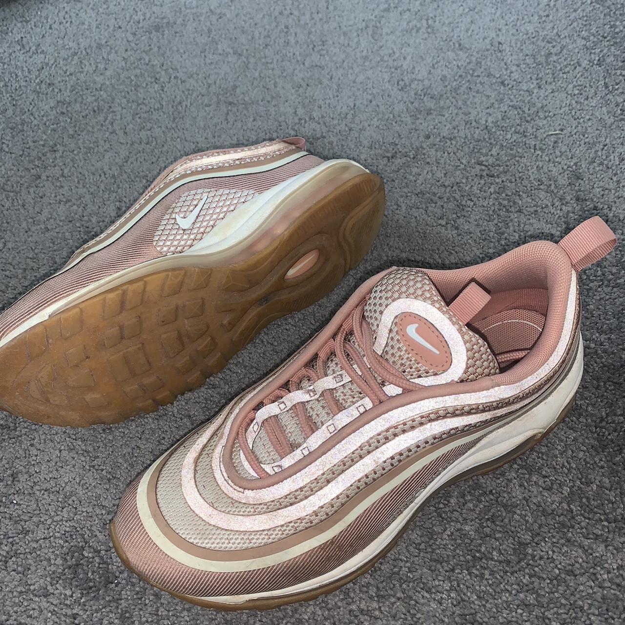 nike internationalist particle beige