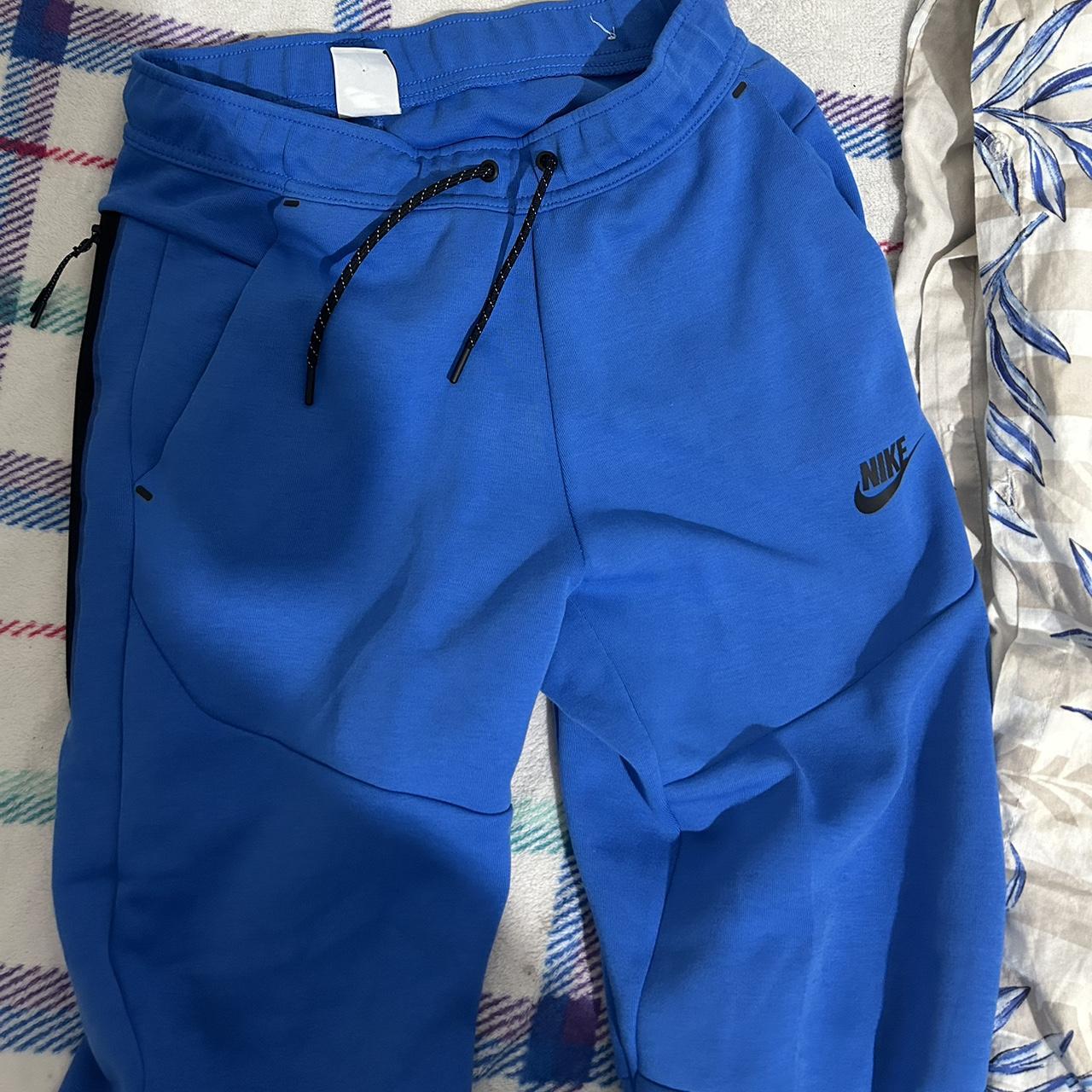 Nike Men's Blue and Black Hoodie | Depop