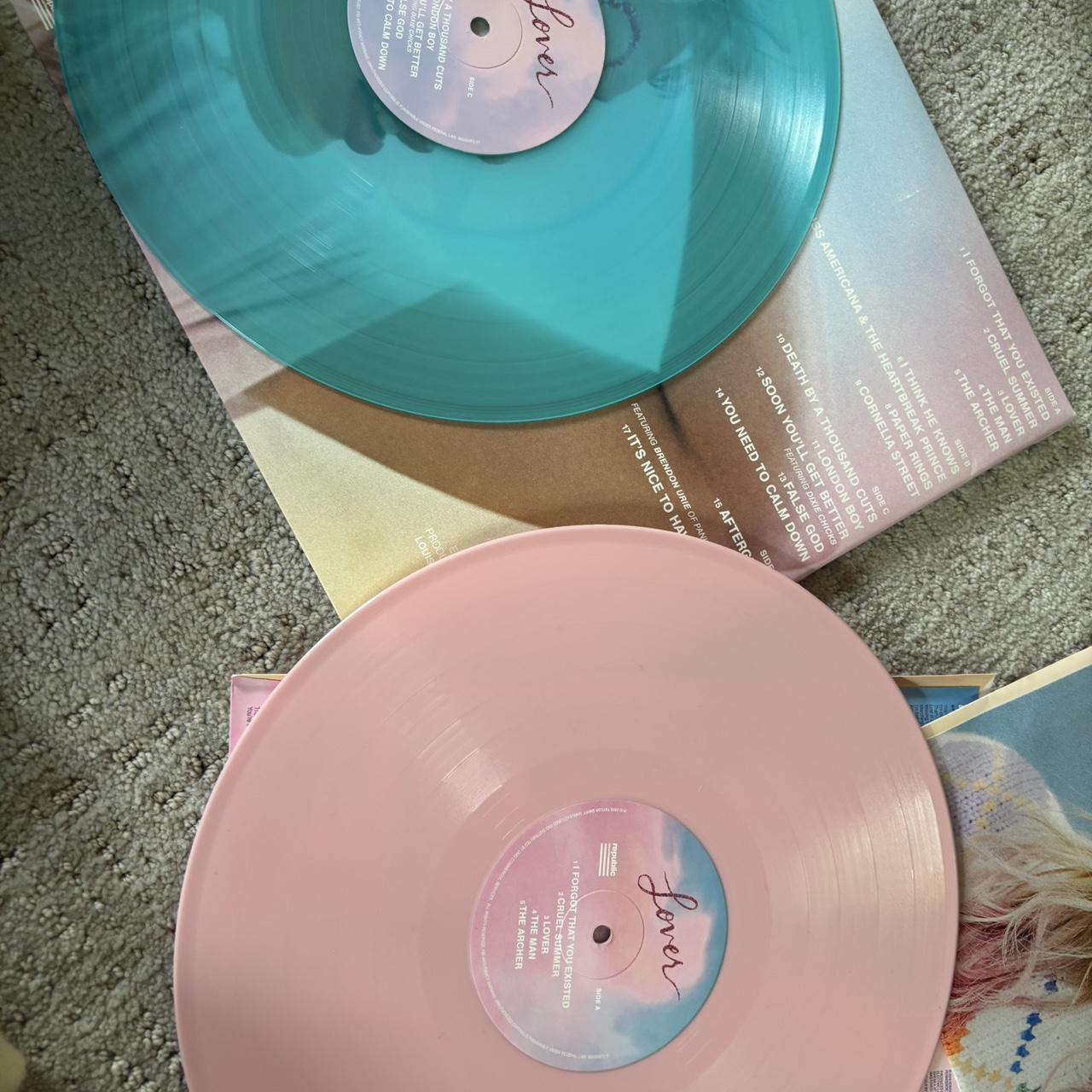 Taylor swift “Lover” vinyl! Comes with packaging. | Depop