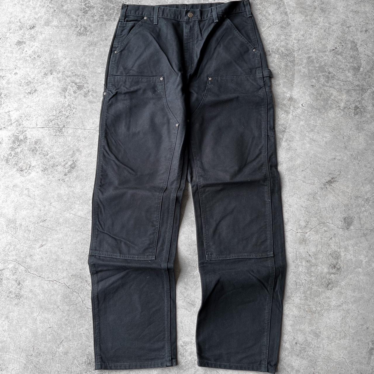 Carhartt Men's Black and Navy Trousers | Depop