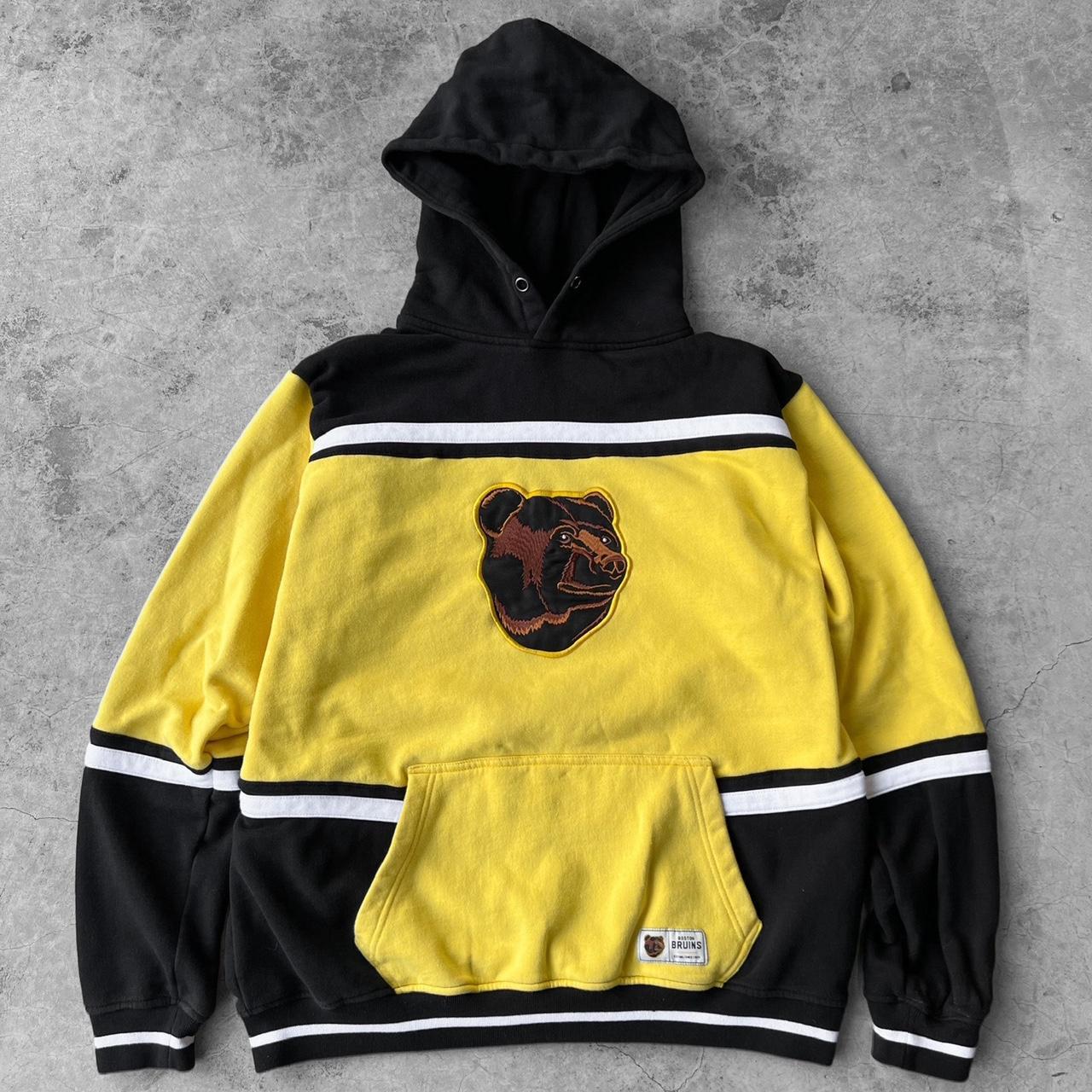 Vintage Nike Boston / Boston Bruins hoodie Men's - Depop