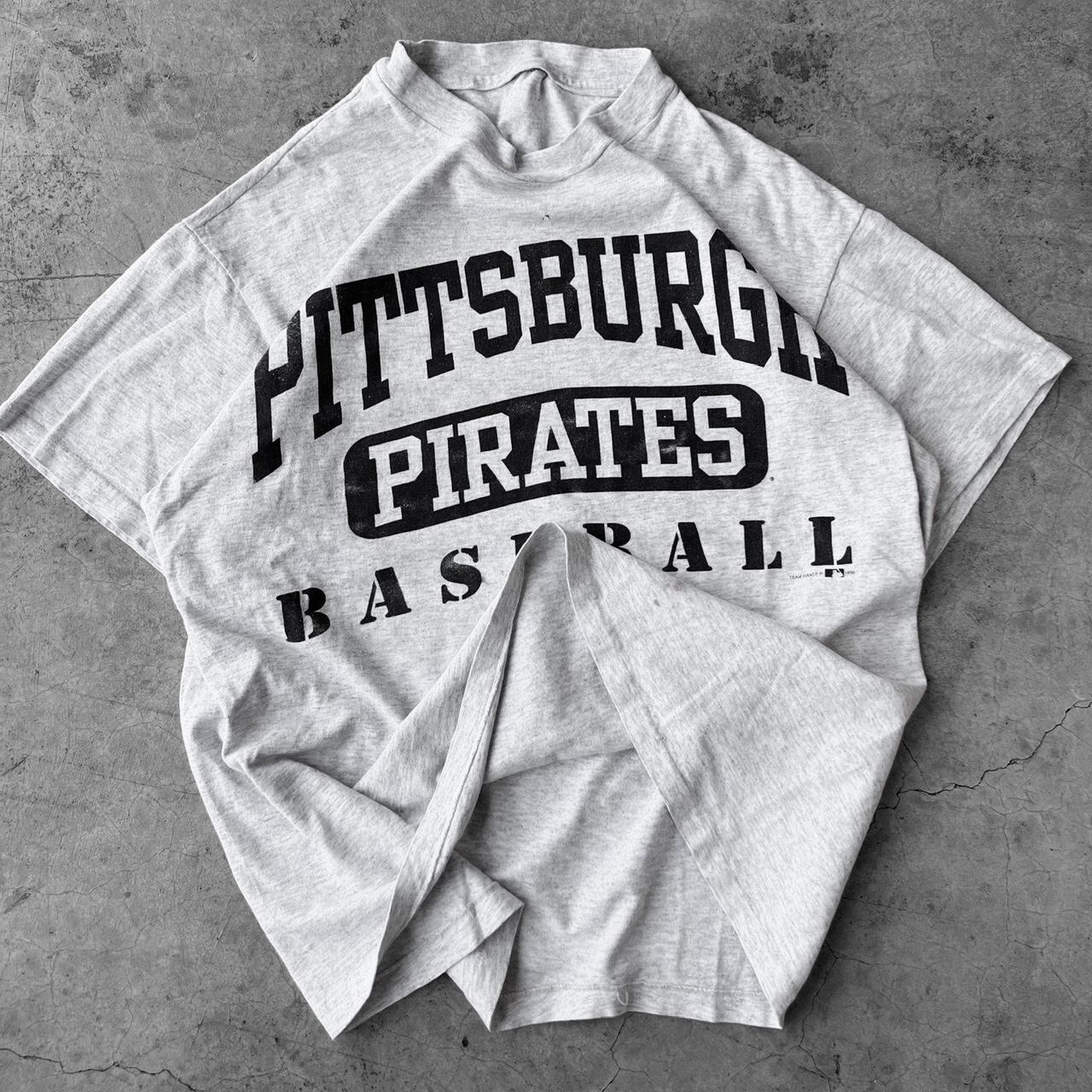 Vintage 90's MLB Pirates Jersey Size 2XL This - Depop