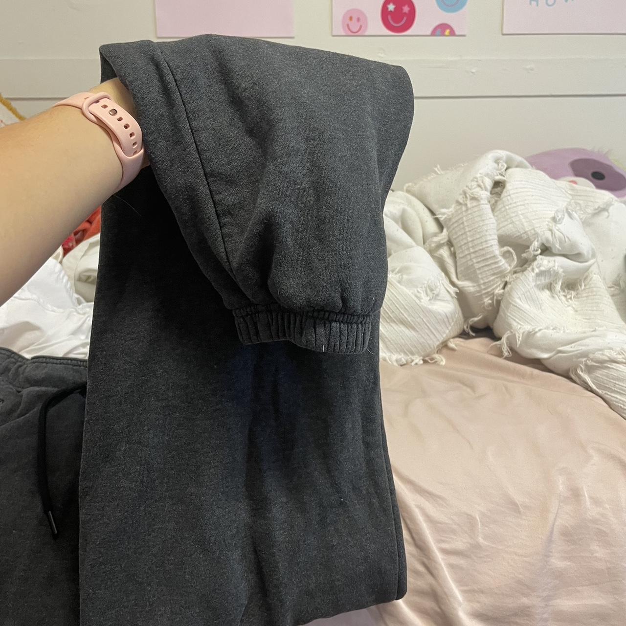 Nike Women's Joggers-tracksuits (4)