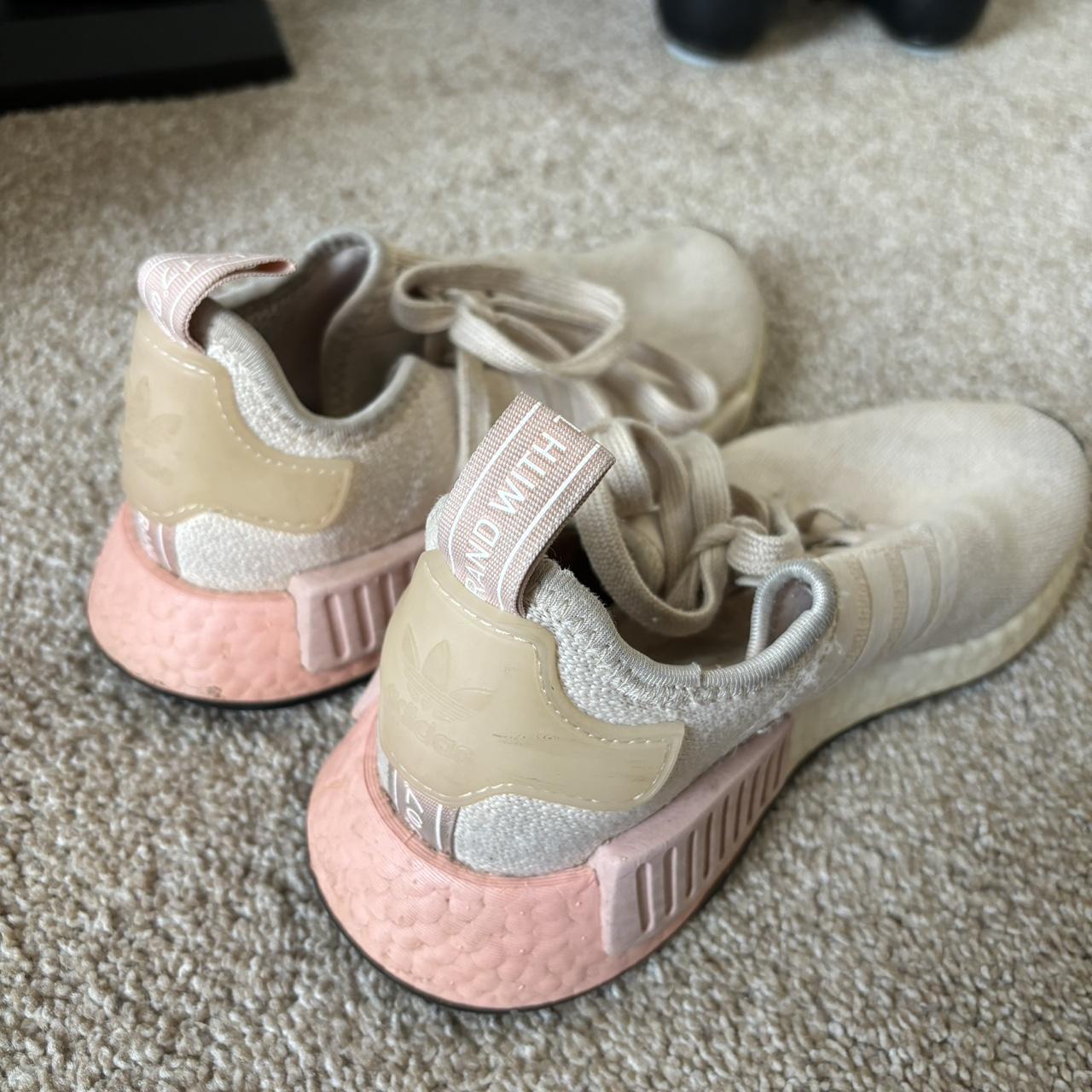 Cute adidas outlet sneakers