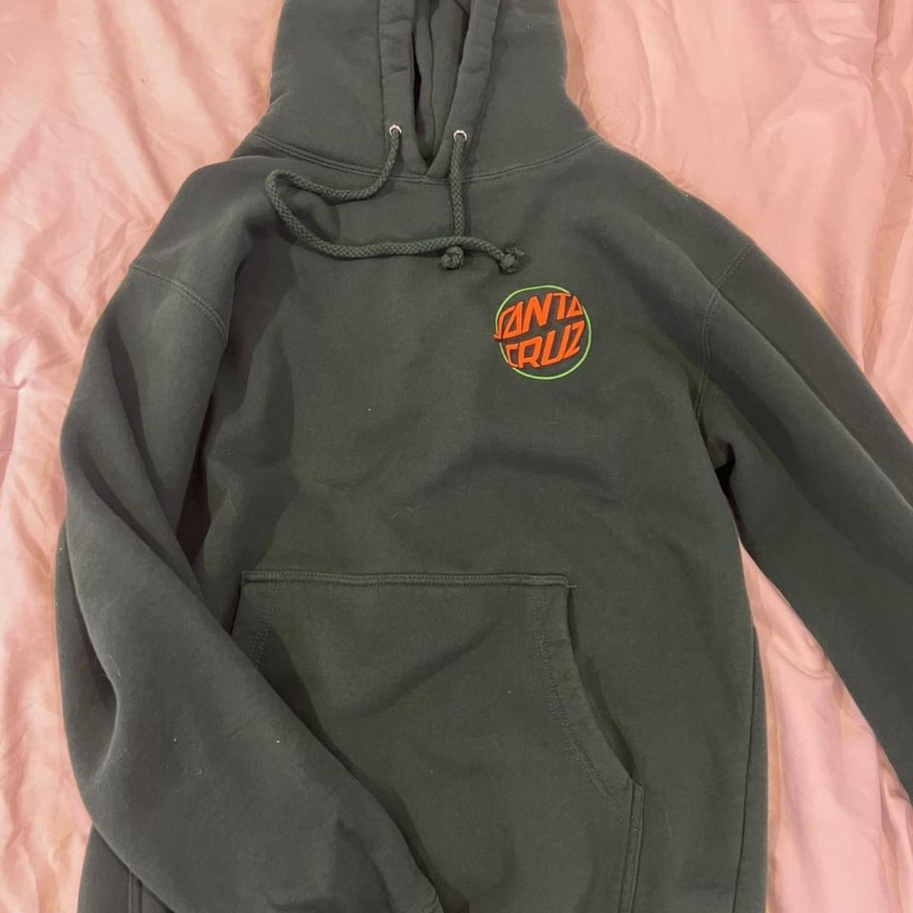 Santa cruz green online hoodie