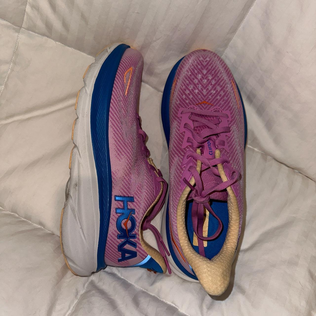 pink hoka one one