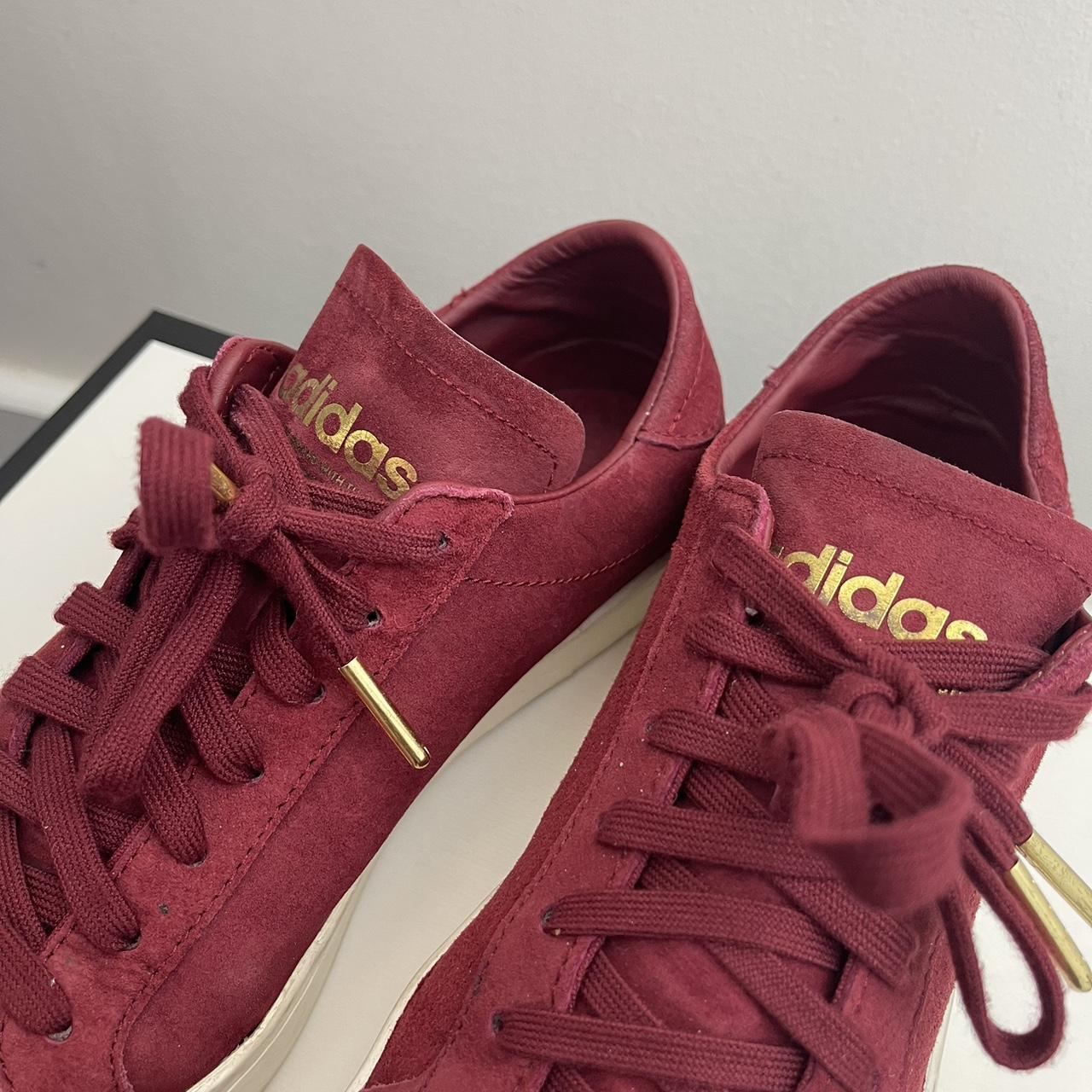 Ladies burgundy cheap adidas trainers