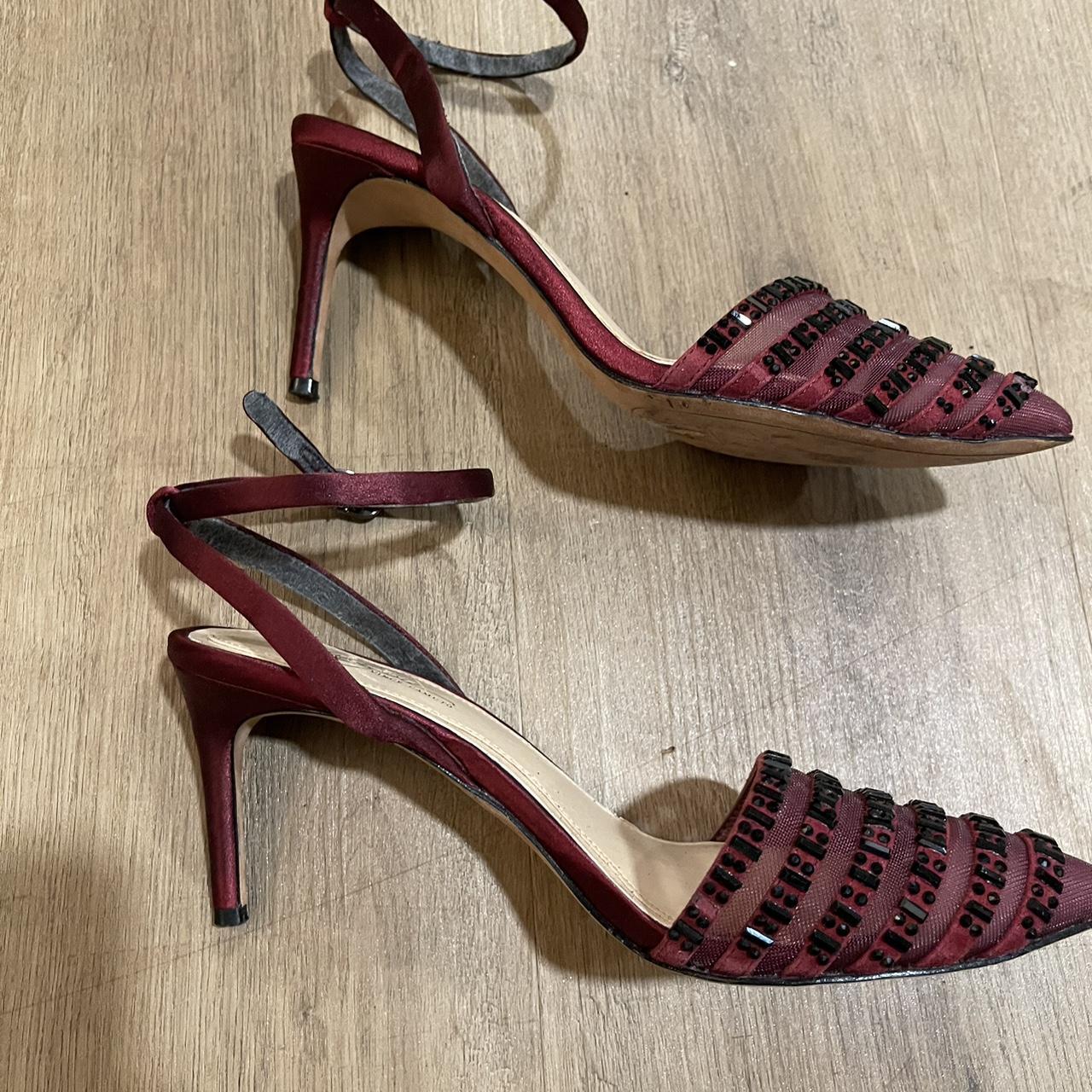 Vince Camuto Women's Burgundy Courts (2)