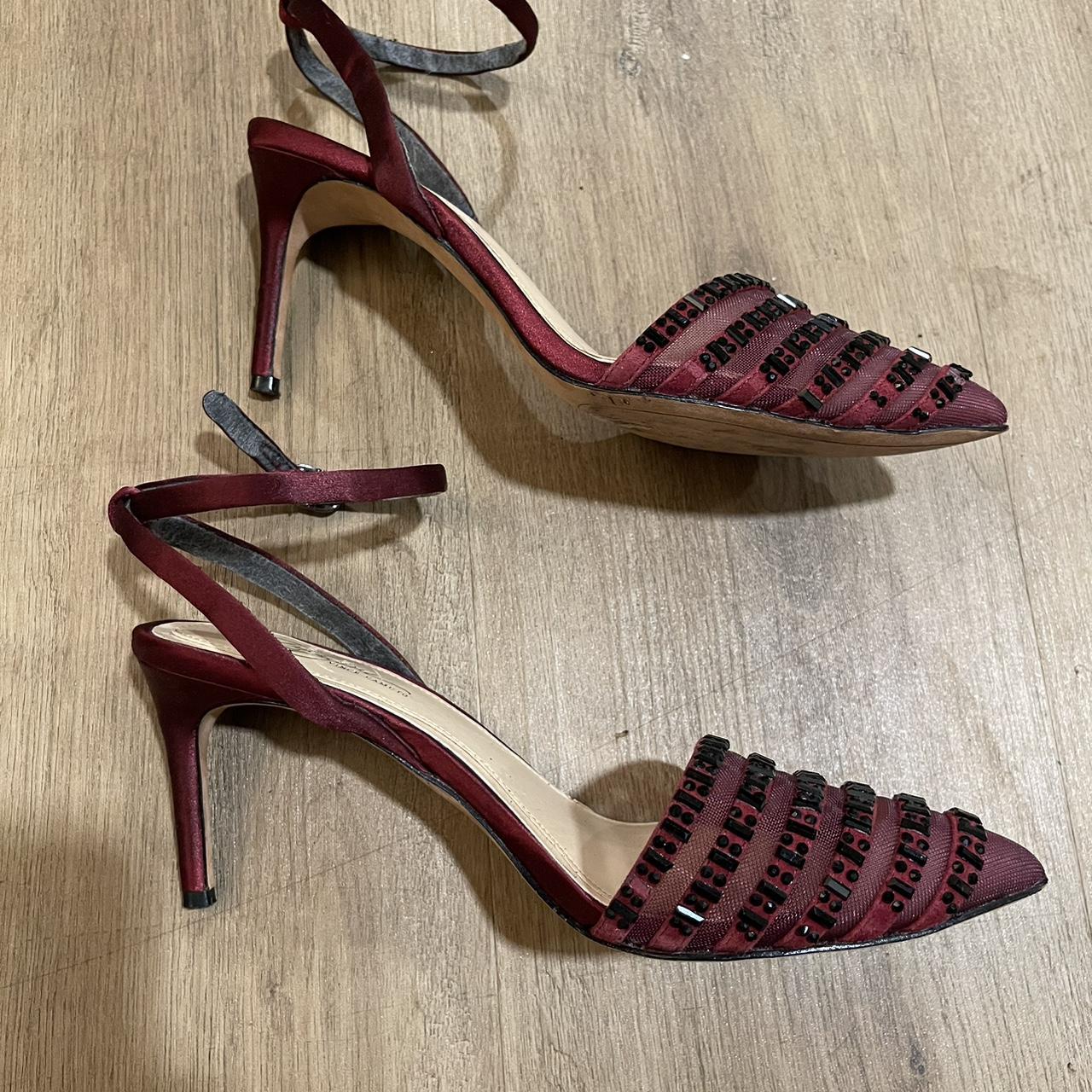Vince Camuto Women's Burgundy Courts (3)
