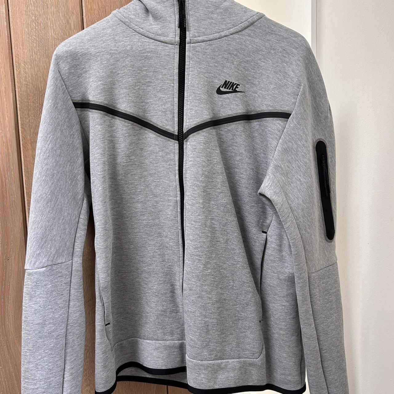 mens nike tech fleece jumper