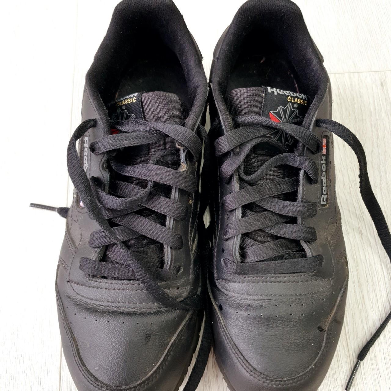 reebok classic black trainers
