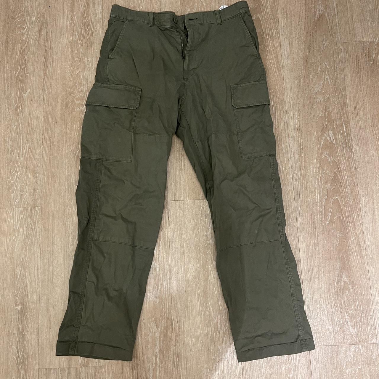 uniqlo cargos