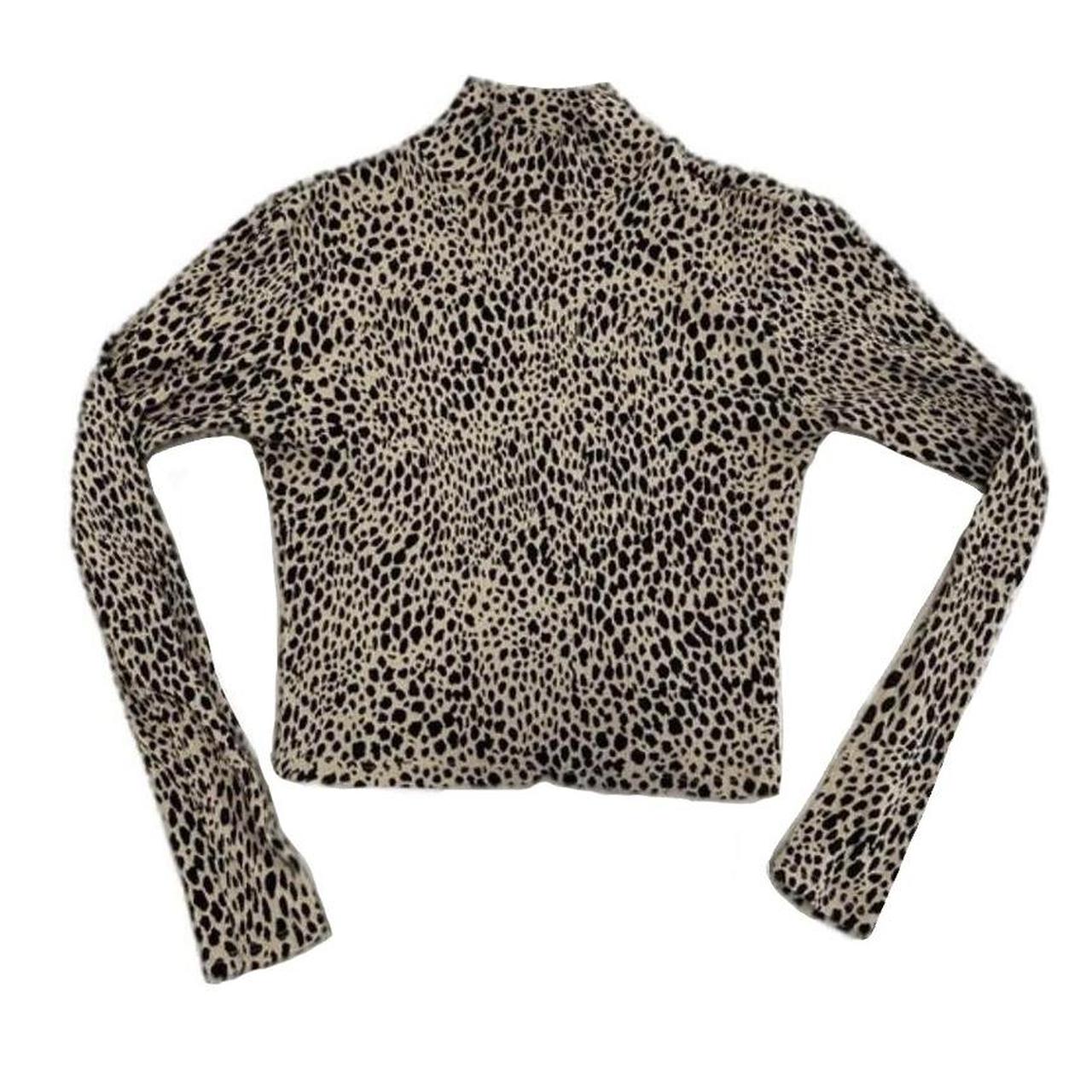 Brandy melville leopard outlet turtleneck