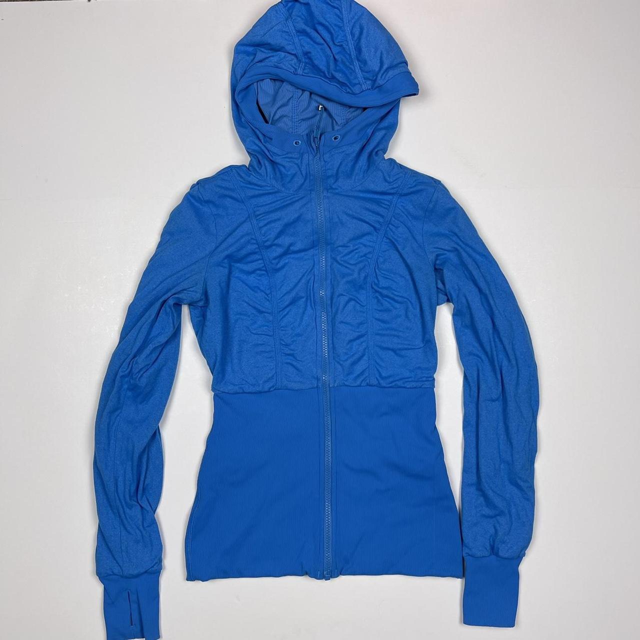 Lululemon Women's Blue Hoodie Depop
