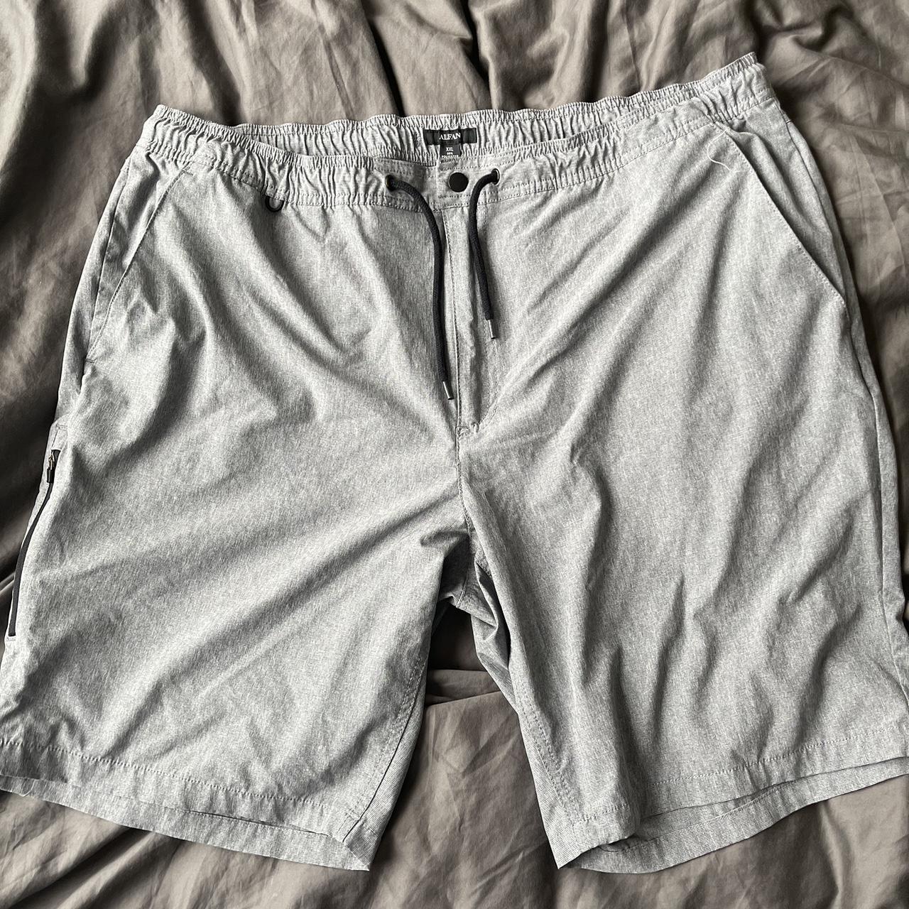 Men’s Alfani 40 inch shorts. Depop