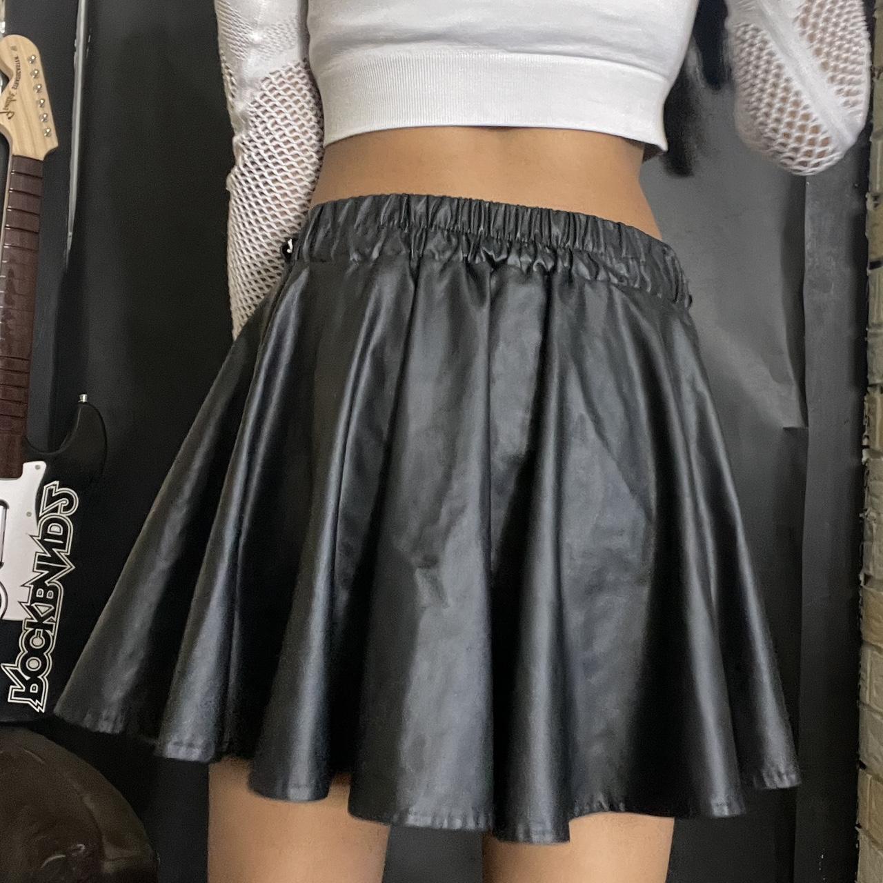 SHEIN Women's Black Skirt | Depop