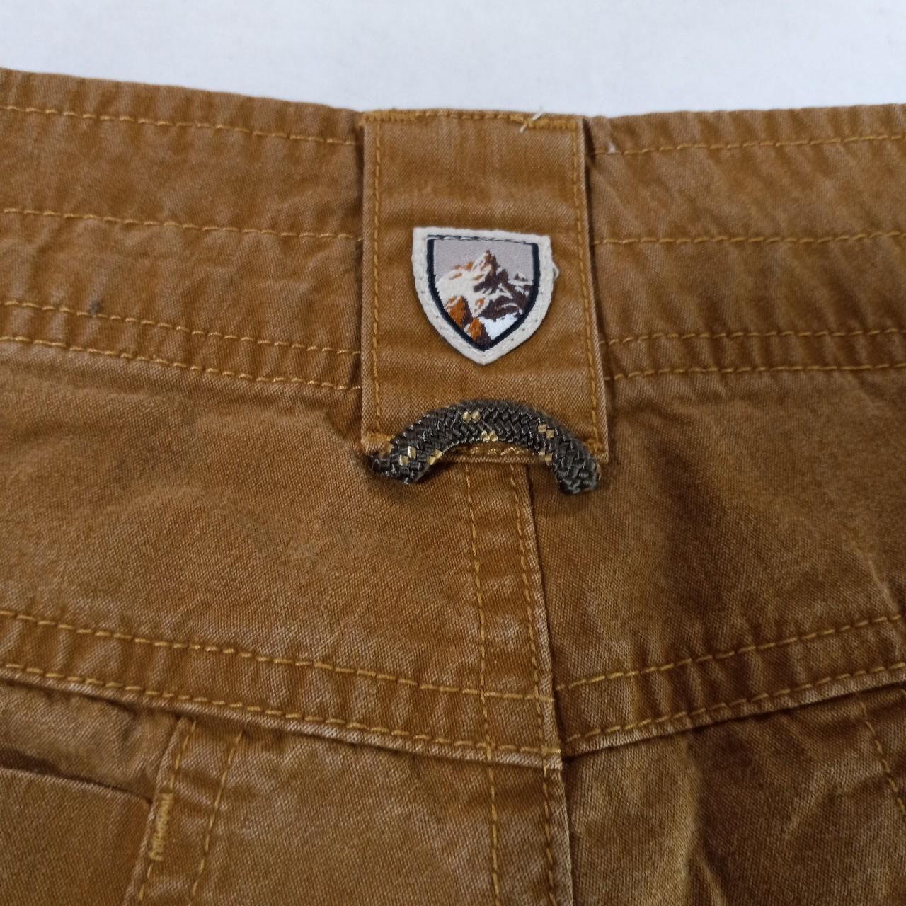 KULE Men's Brown and Khaki Shorts (3)