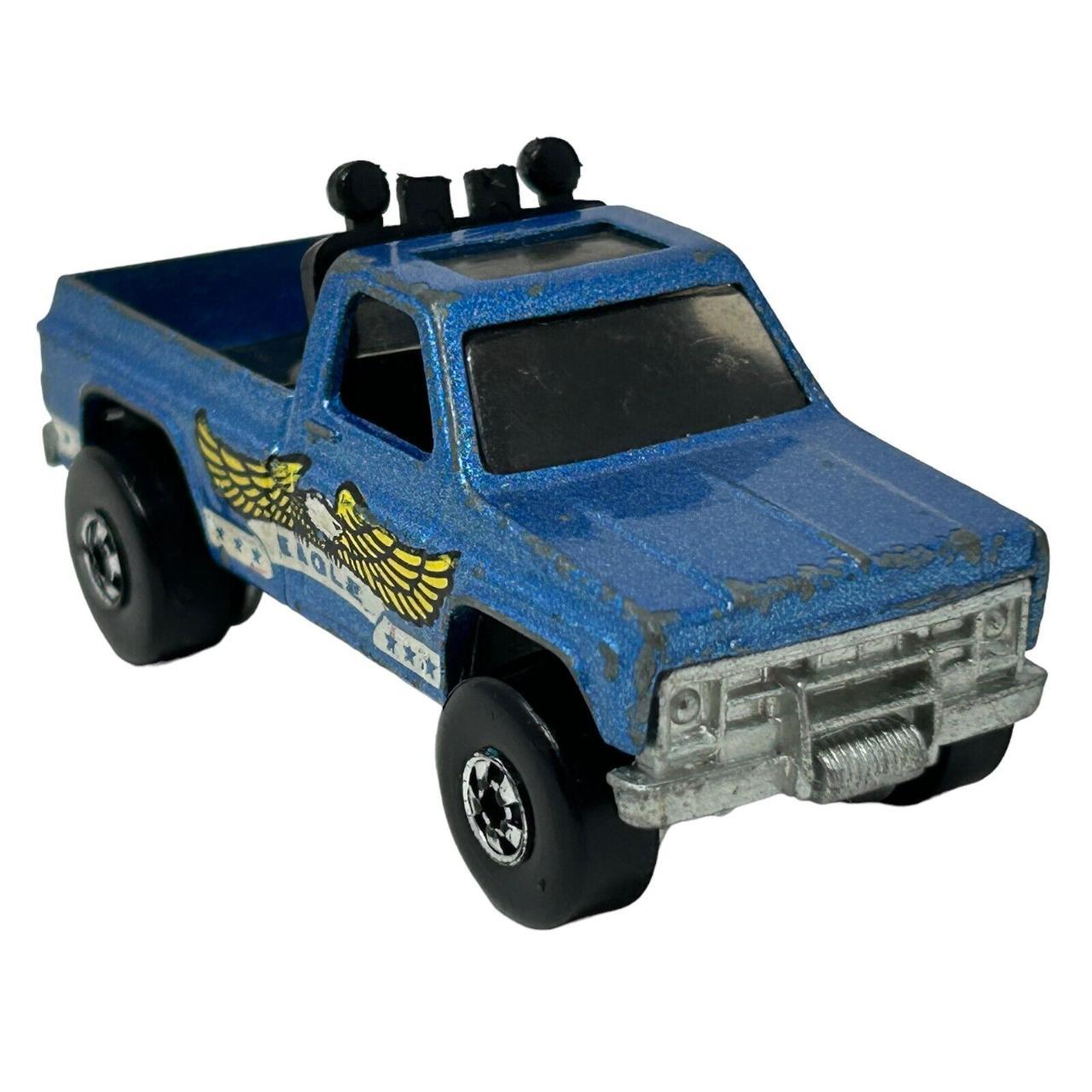 Hot wheels best sale blue truck