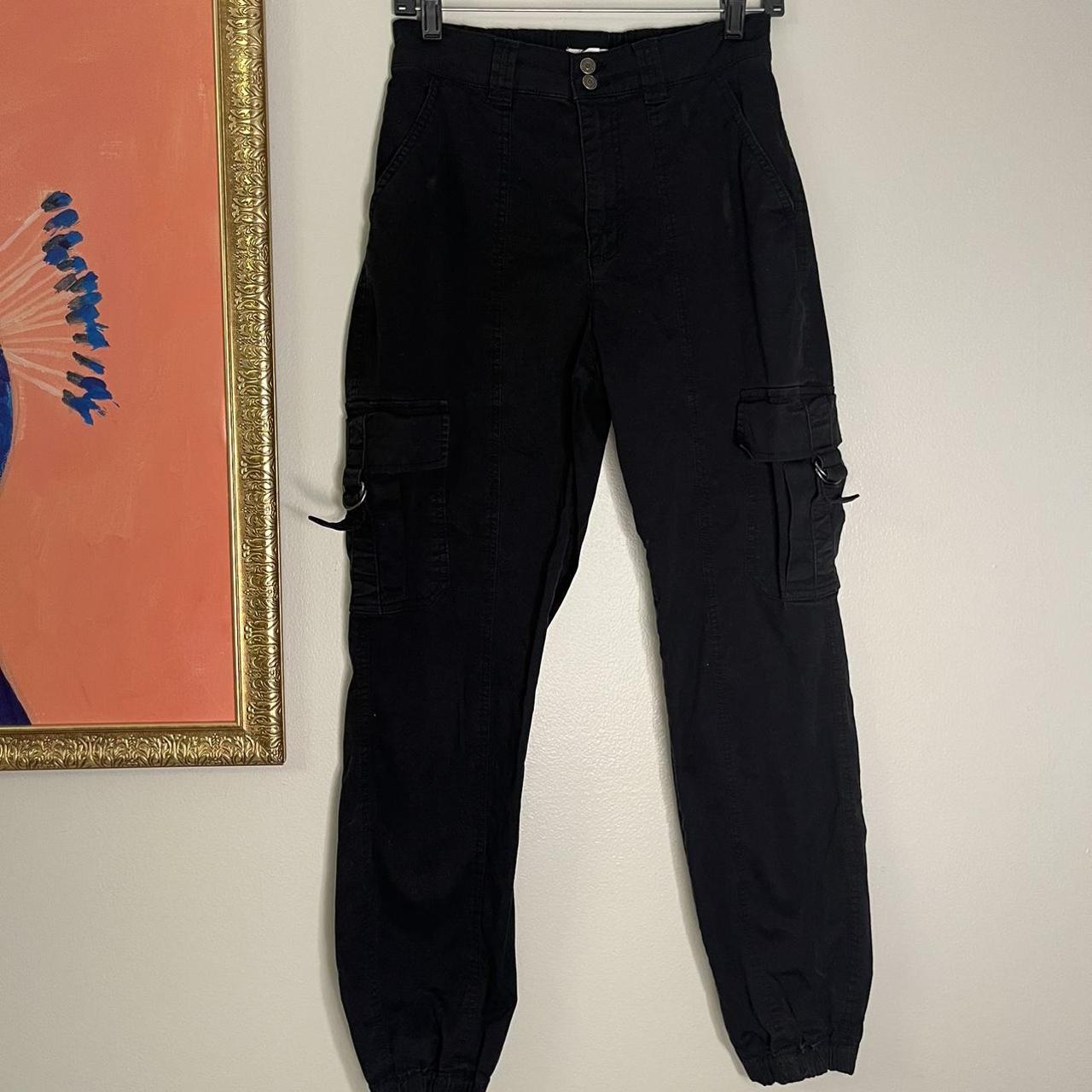 Garage Bubble Cargo Pants! Depop