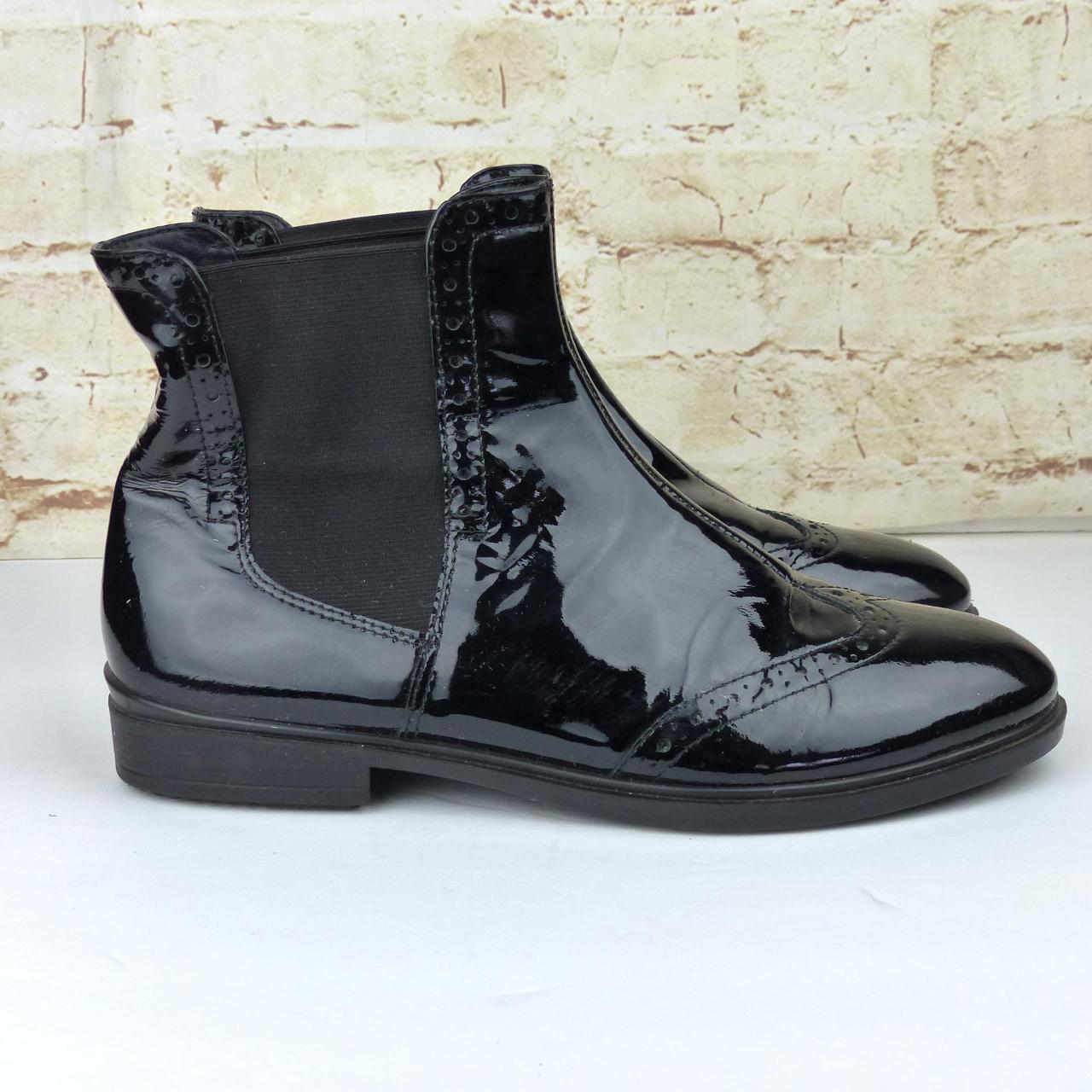 Ecco patent leather boots hotsell