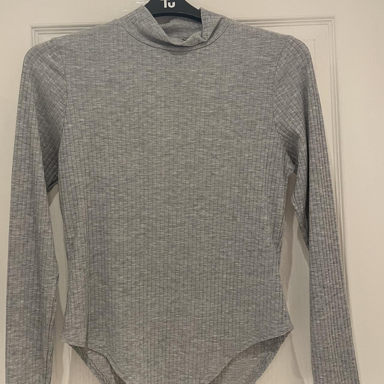 Long sleeve grey New look bodysuit, only worn once... - Depop