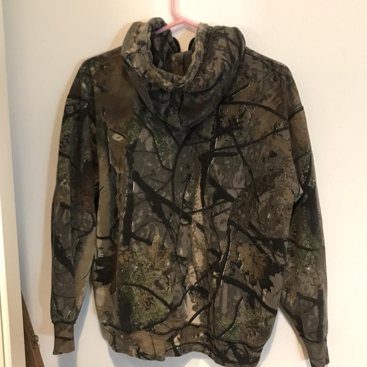 Realtree zip hoodie Unisex size L , fits medium... - Depop