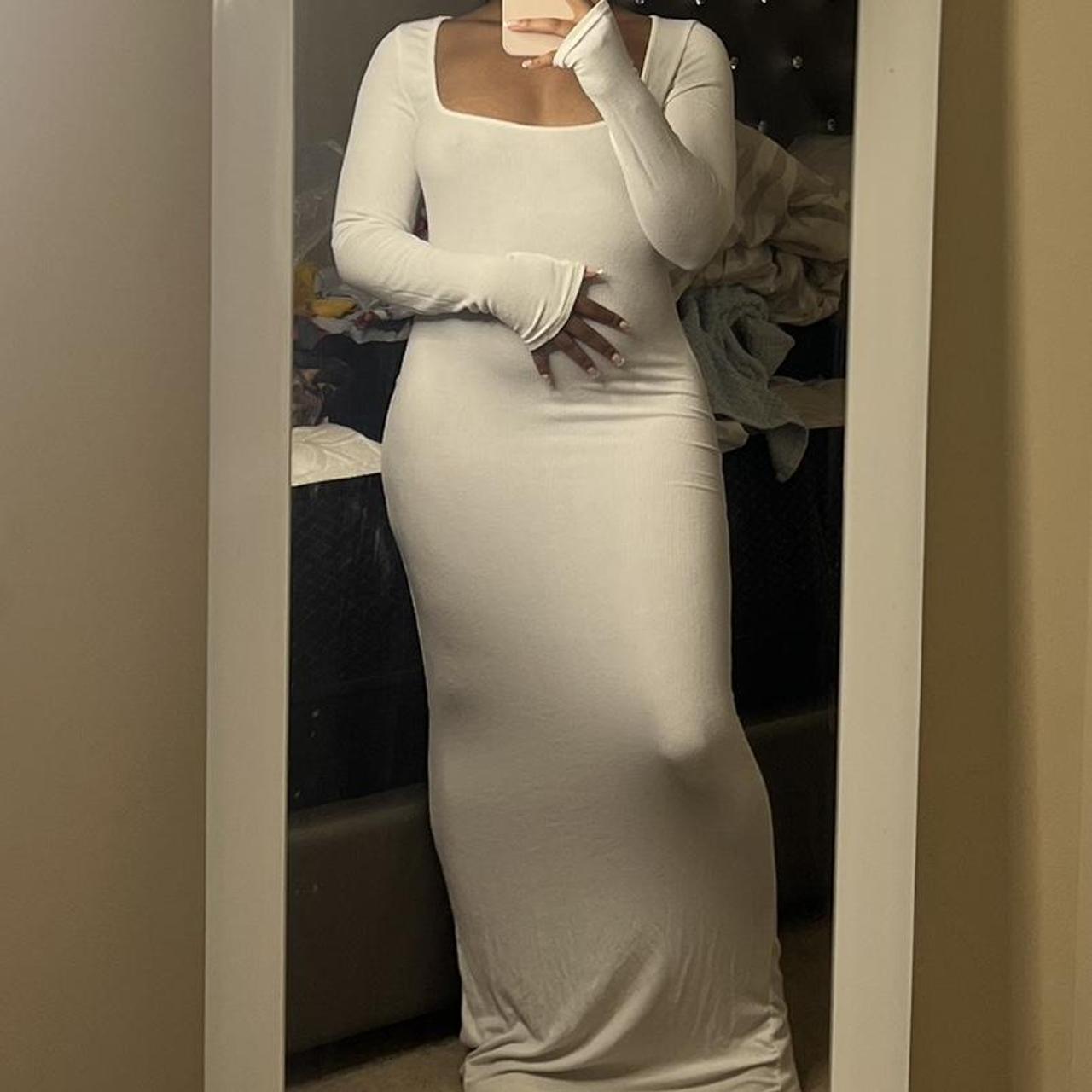 Skims Women's White Dress | Depop