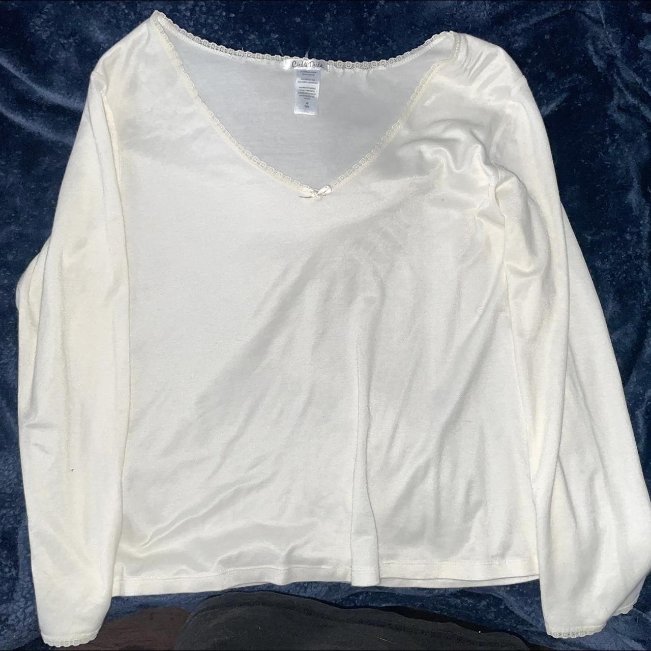 pretty lace white top size 2xl brand cuddl duds Depop