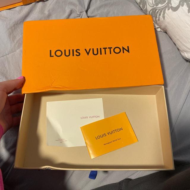 Louis Vuitton Shoebox Message for - Depop