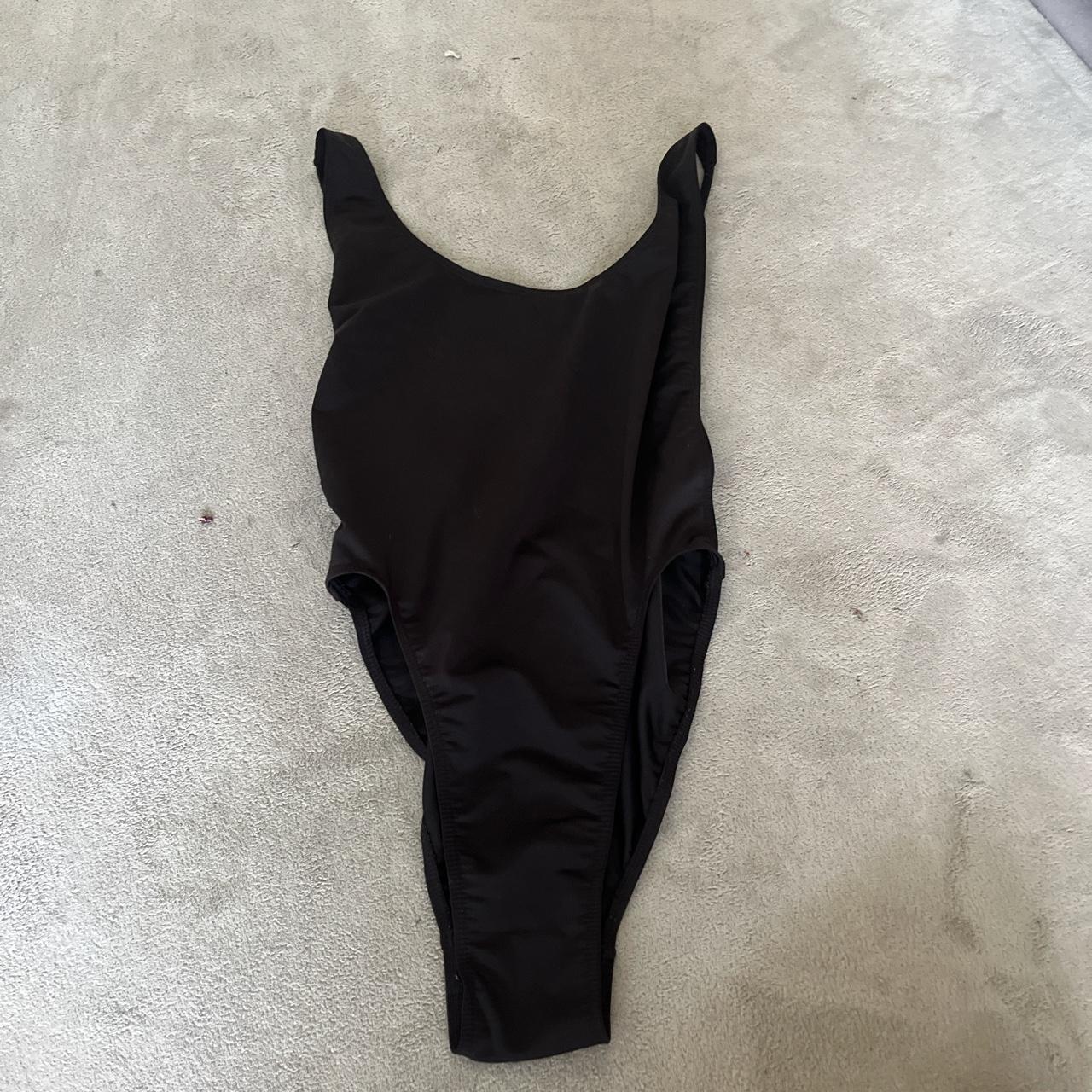 Lioness black body suit - Depop