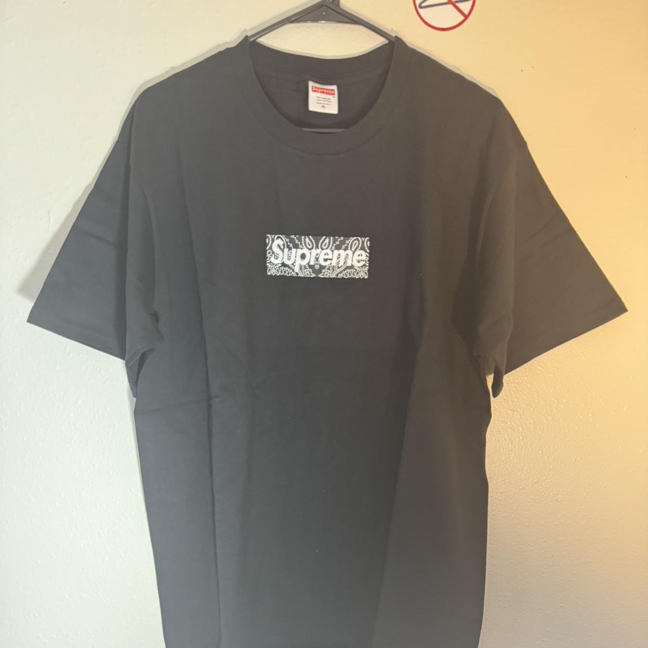 Supreme bandana-box-logo-tee - Depop