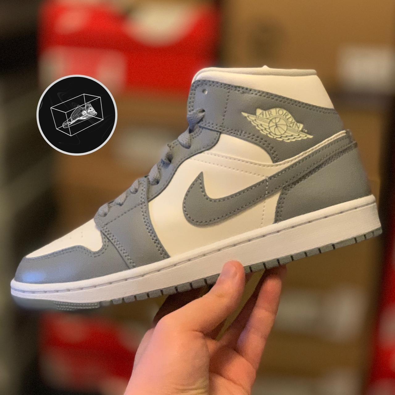 womens air jordan 1 mid grey